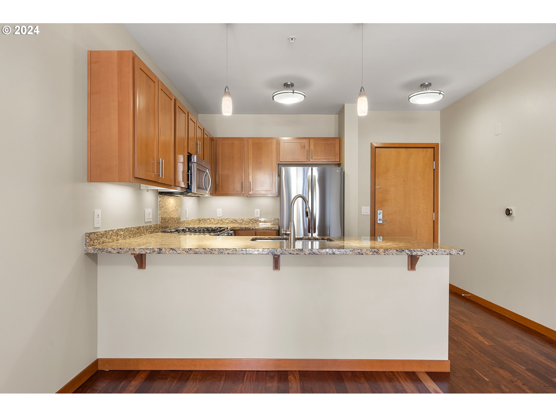 2335 NW Raleigh ST 311