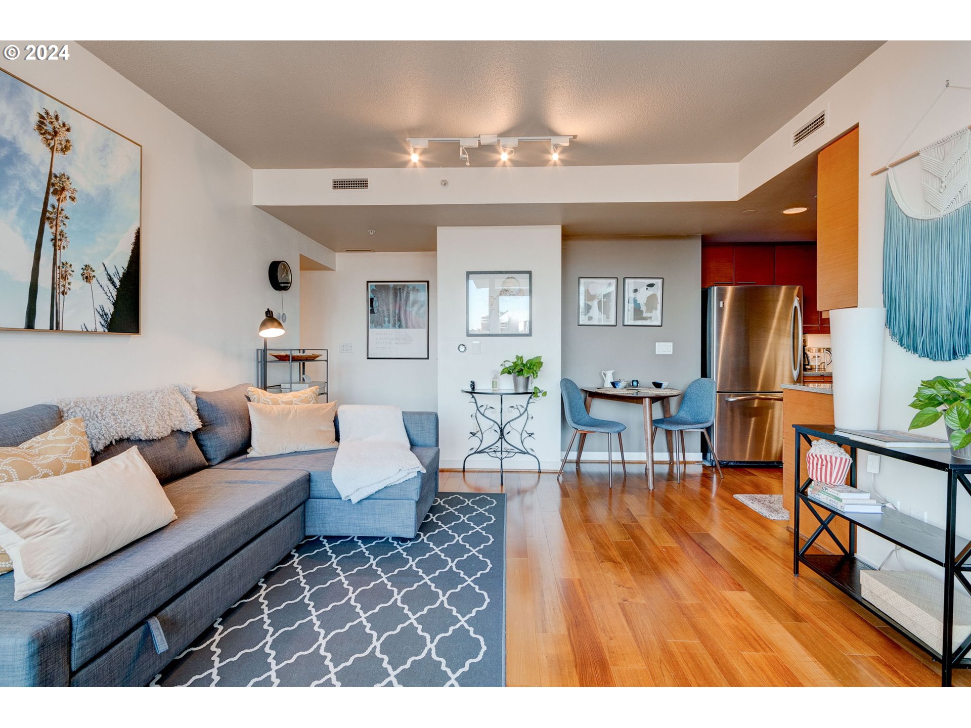 1500 SW 11TH AVE 1206