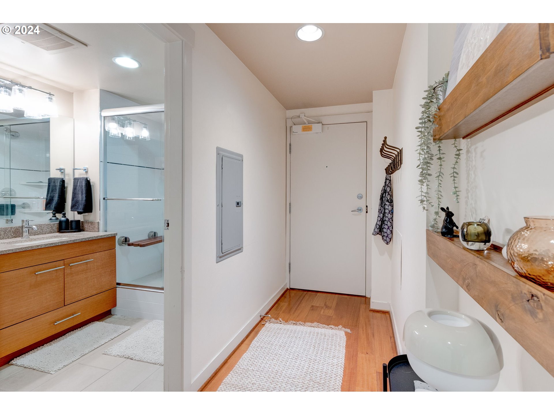 1500 SW 11TH AVE 1206