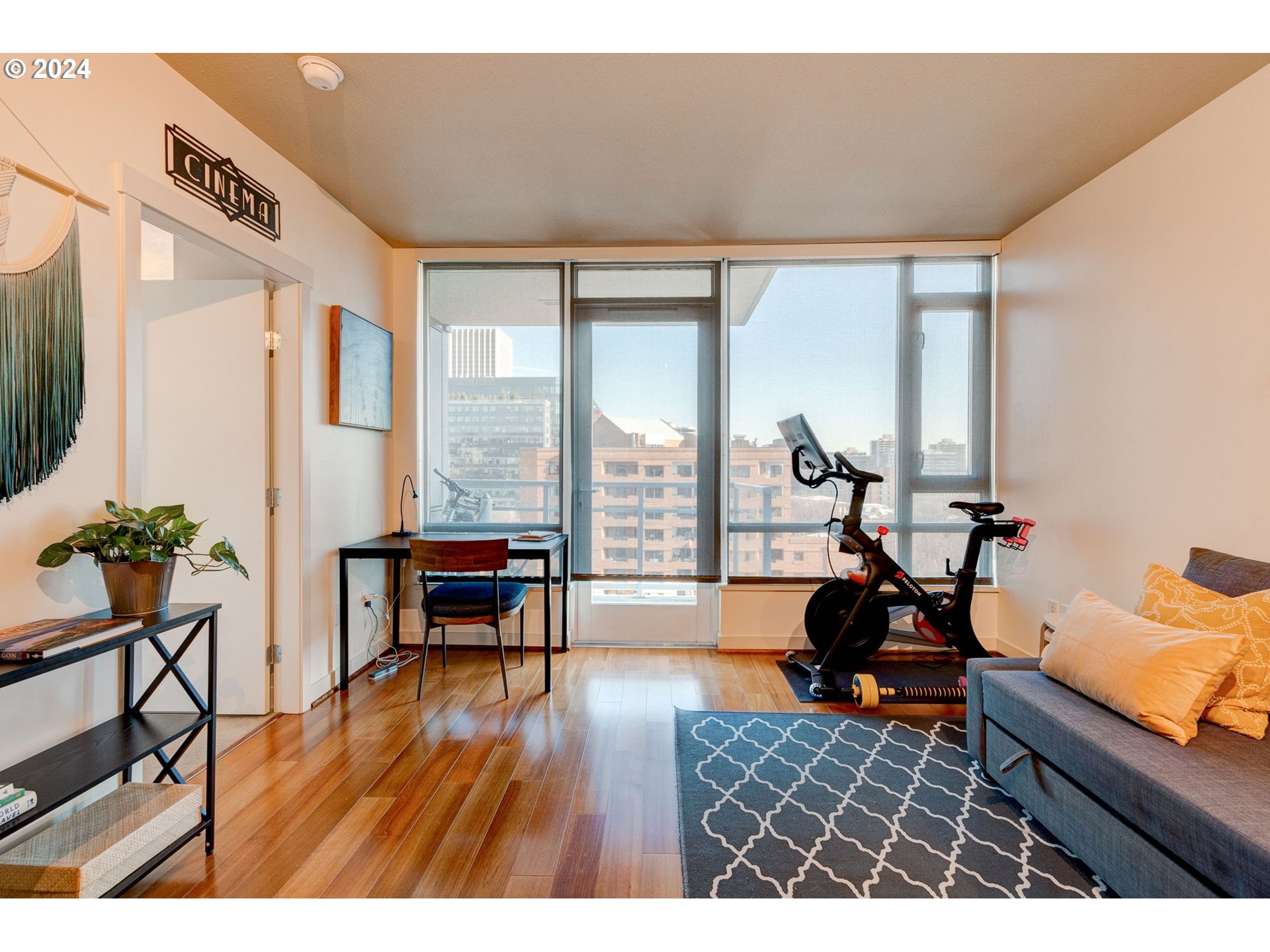 1500 SW 11TH AVE 1206