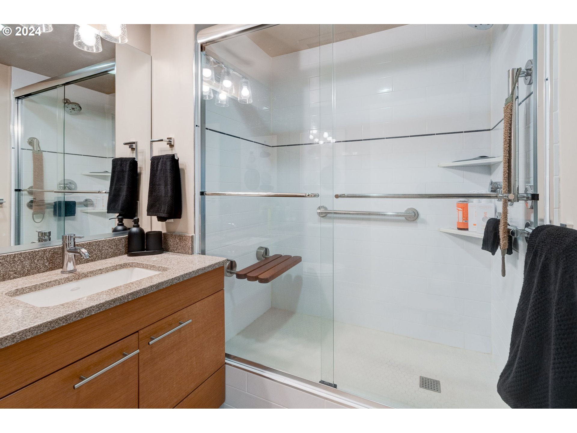 1500 SW 11TH AVE 1206