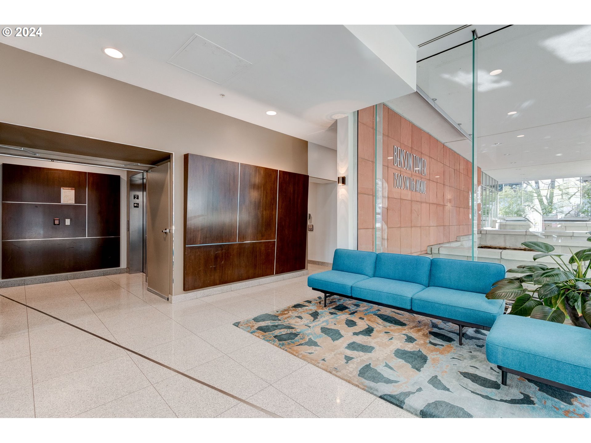 1500 SW 11TH AVE 1206