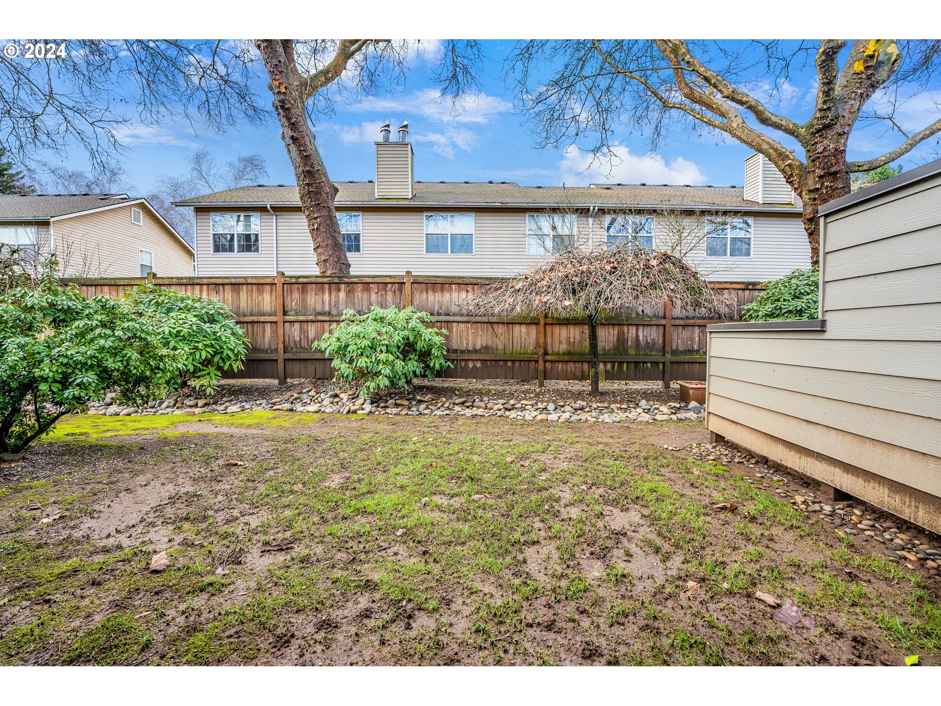 7808 NE LOOWIT LOOP 93