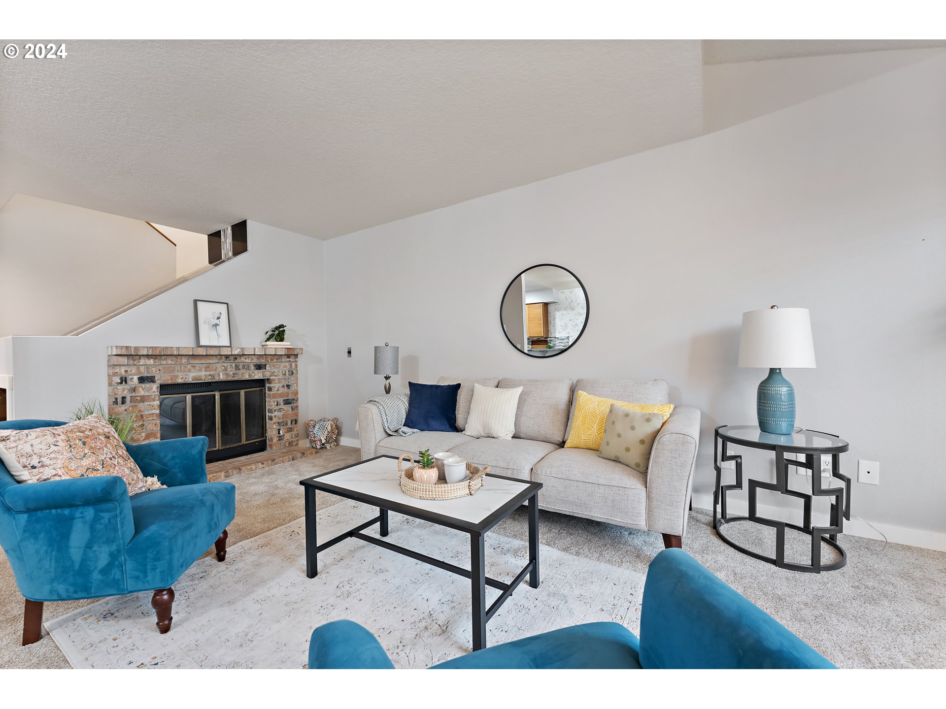 7808 NE LOOWIT LOOP 93