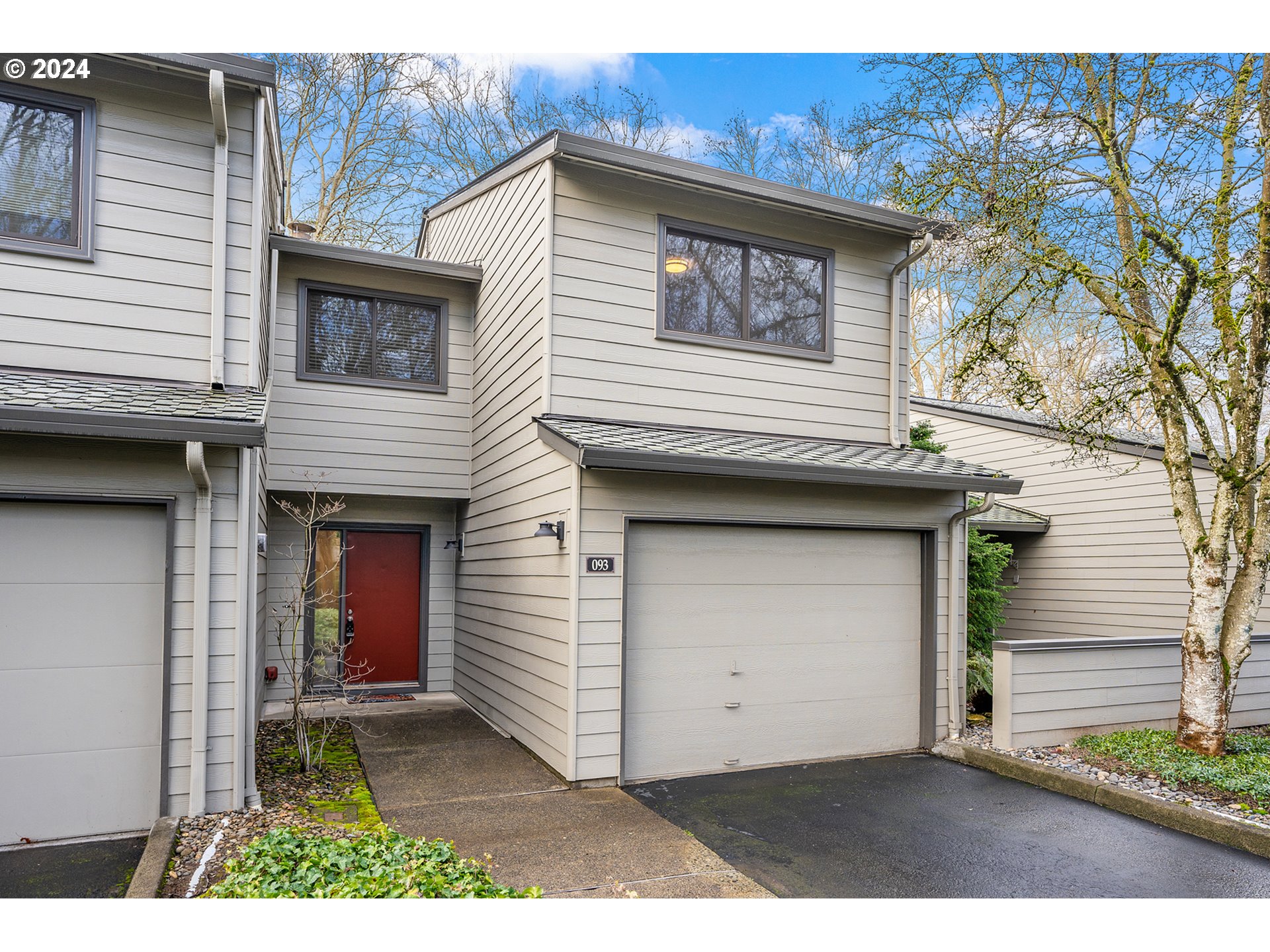 7808 NE LOOWIT LOOP 93