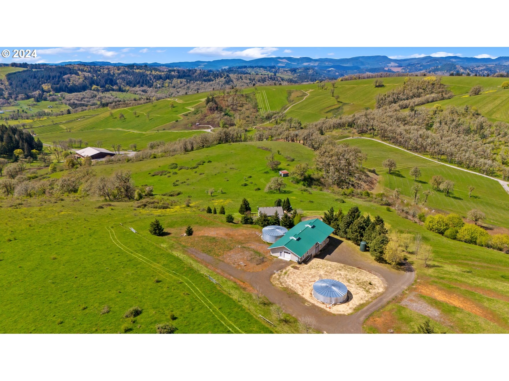 15500 SW DUSTY DR, McMinnville