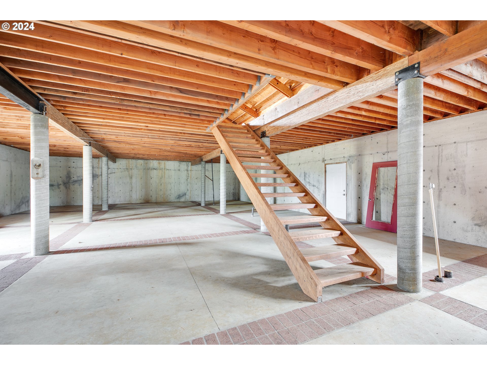 15500 SW DUSTY DR, McMinnville