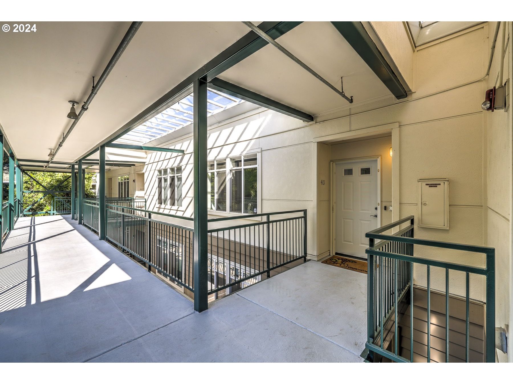1815 SW 16TH AVE 401