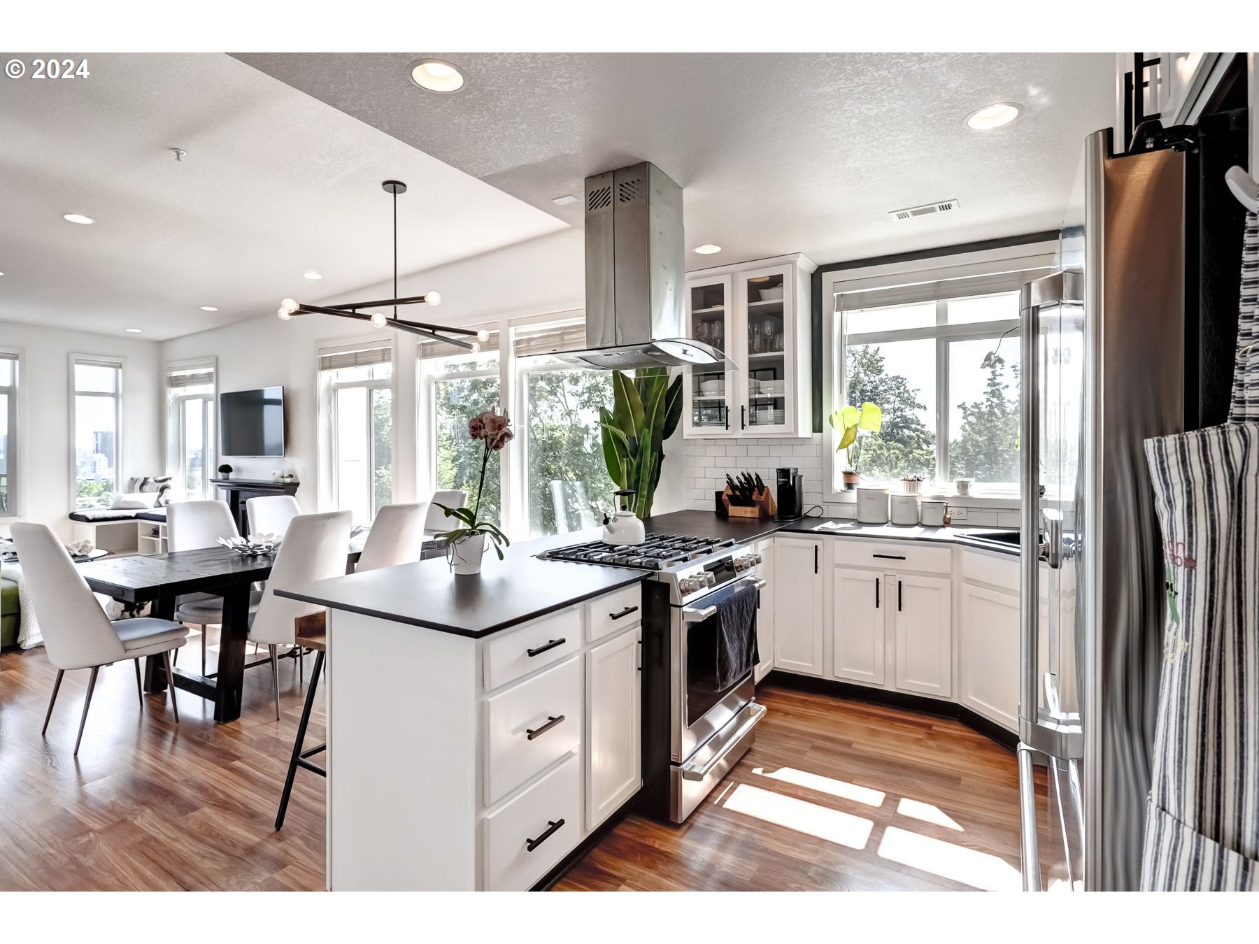1815 SW 16TH AVE 401