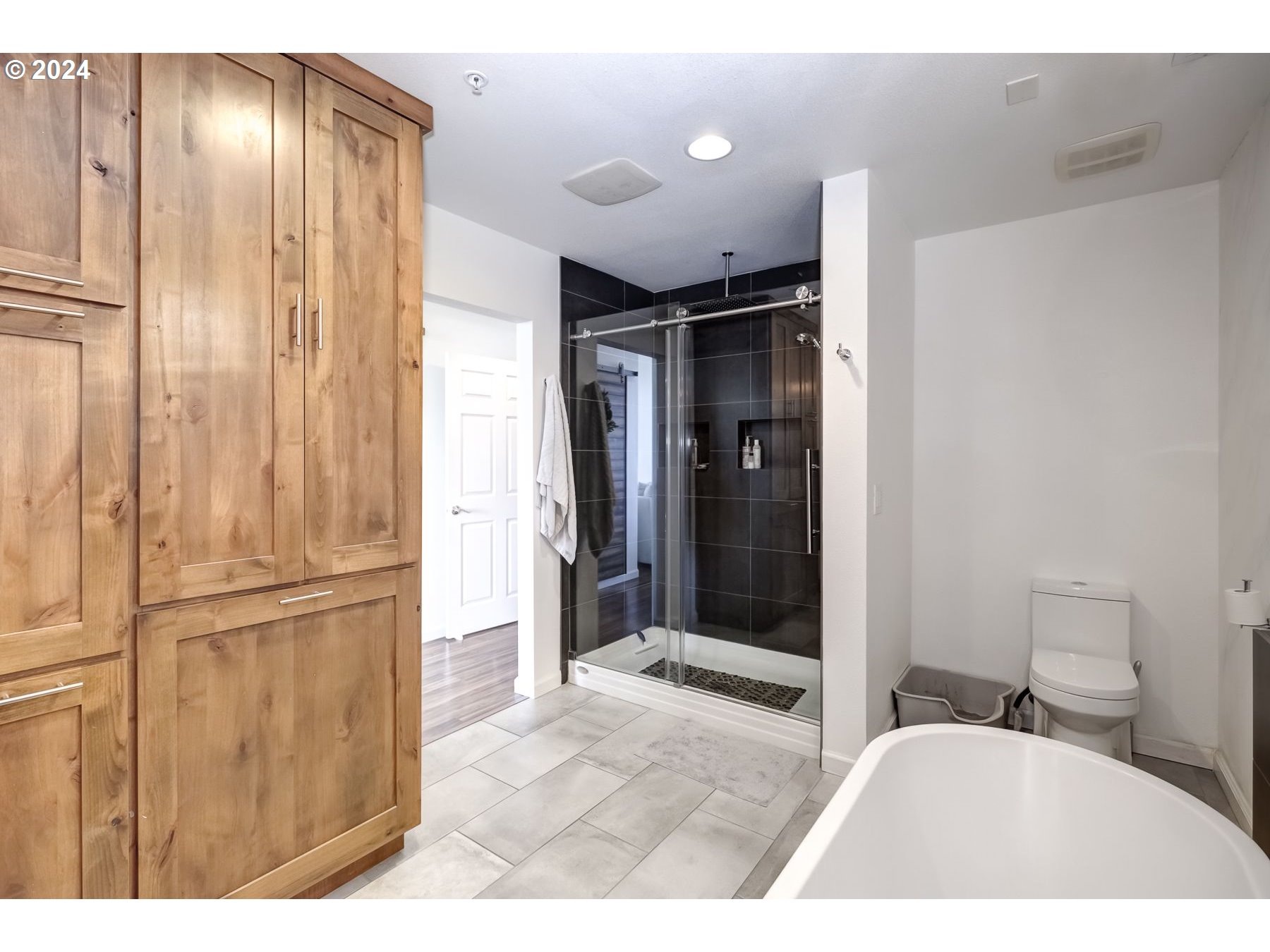 1815 SW 16TH AVE 401
