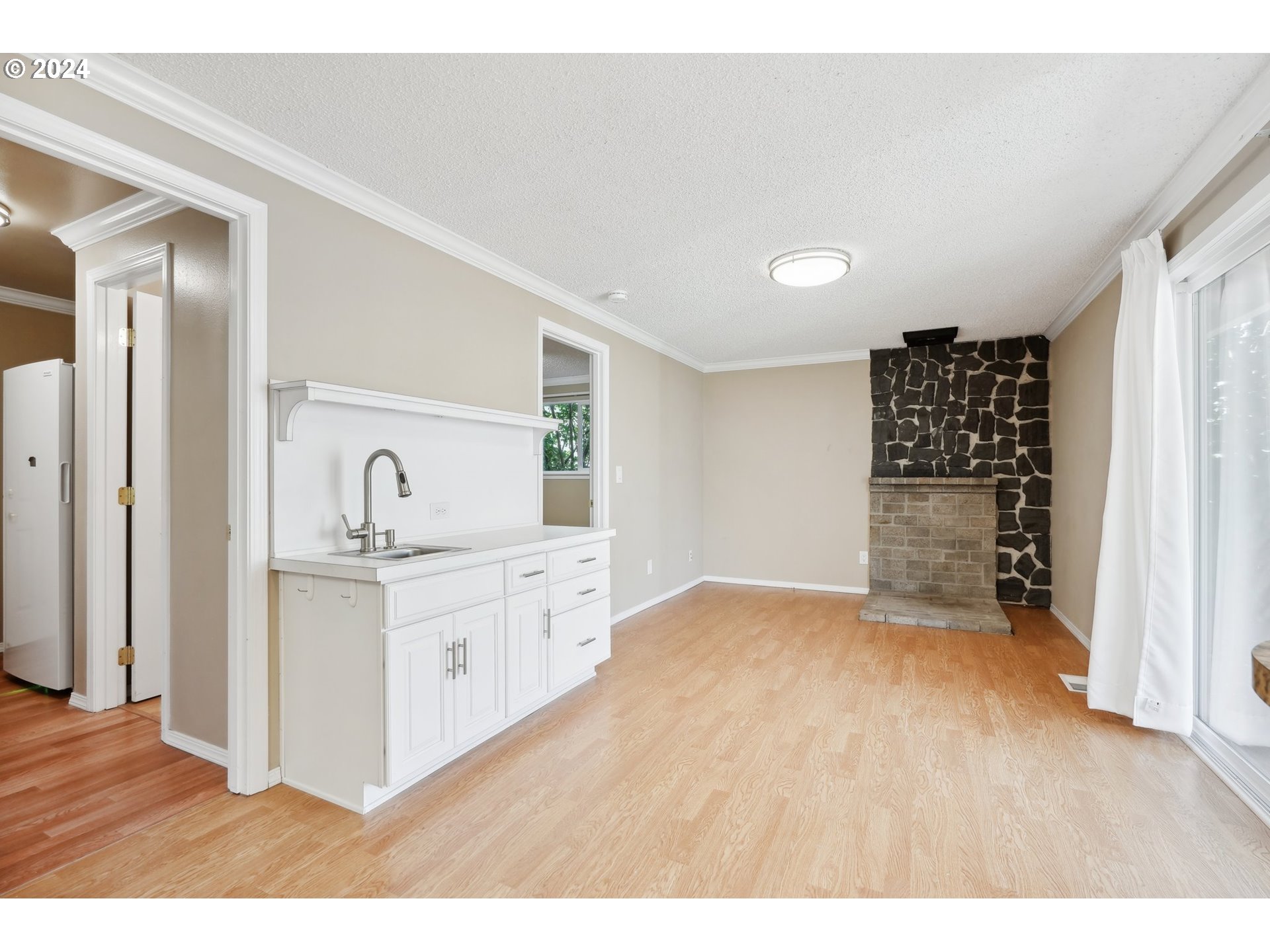 8670 SW COMANCHE WAY