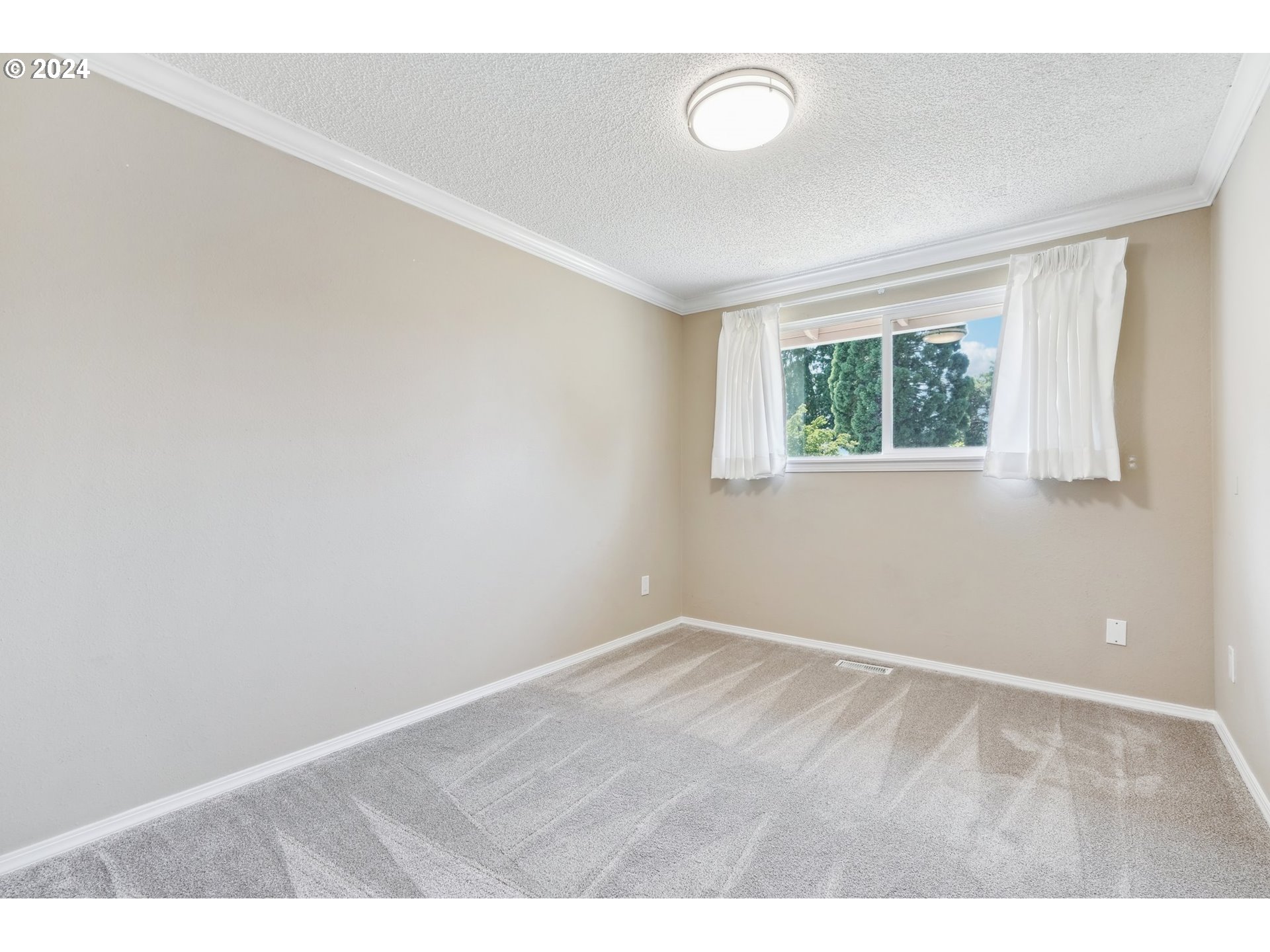 8670 SW COMANCHE WAY