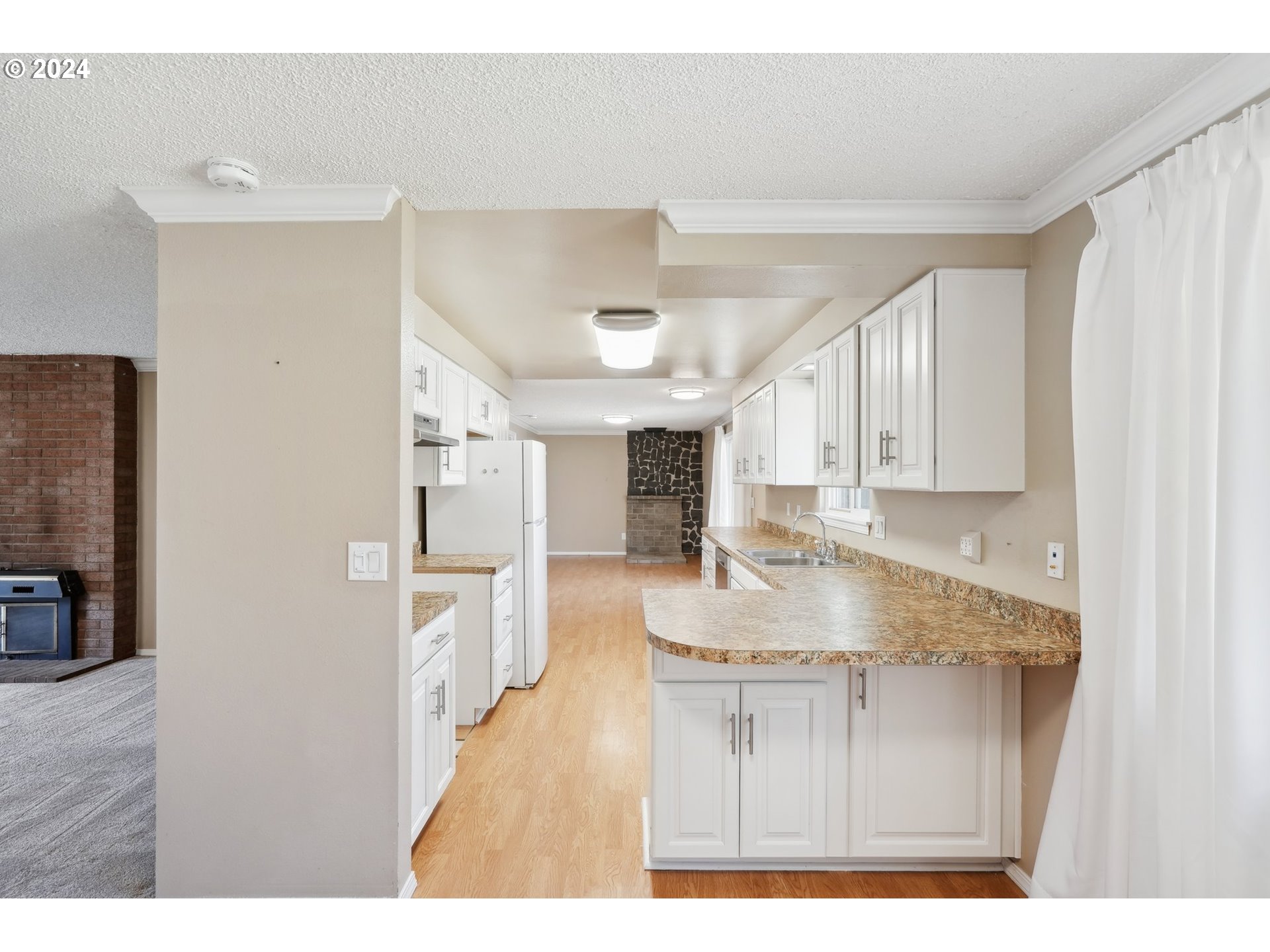 8670 SW COMANCHE WAY