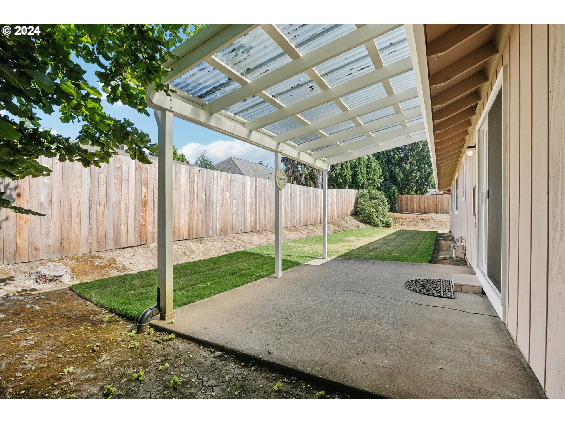 8670 SW COMANCHE WAY