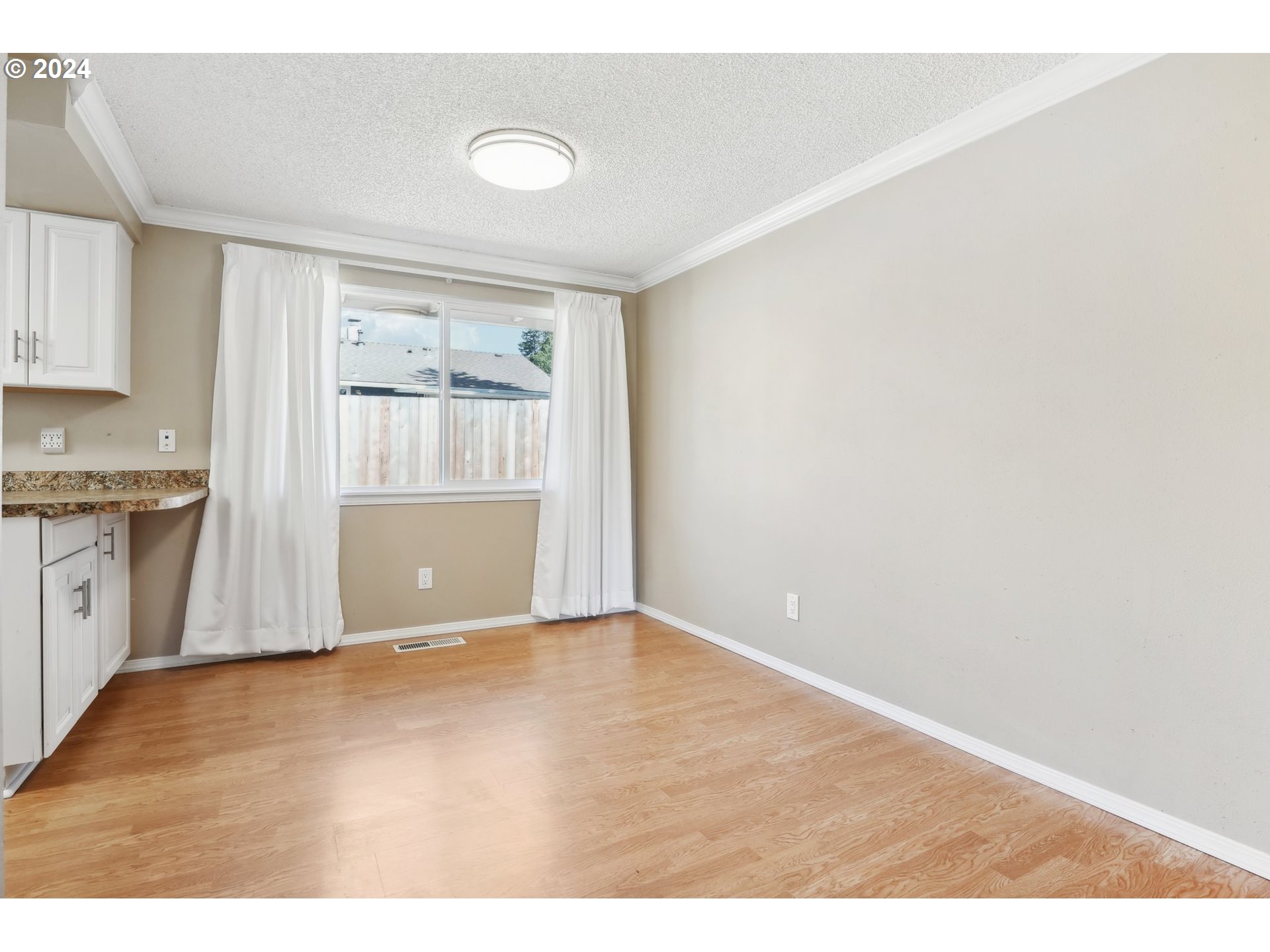 8670 SW COMANCHE WAY