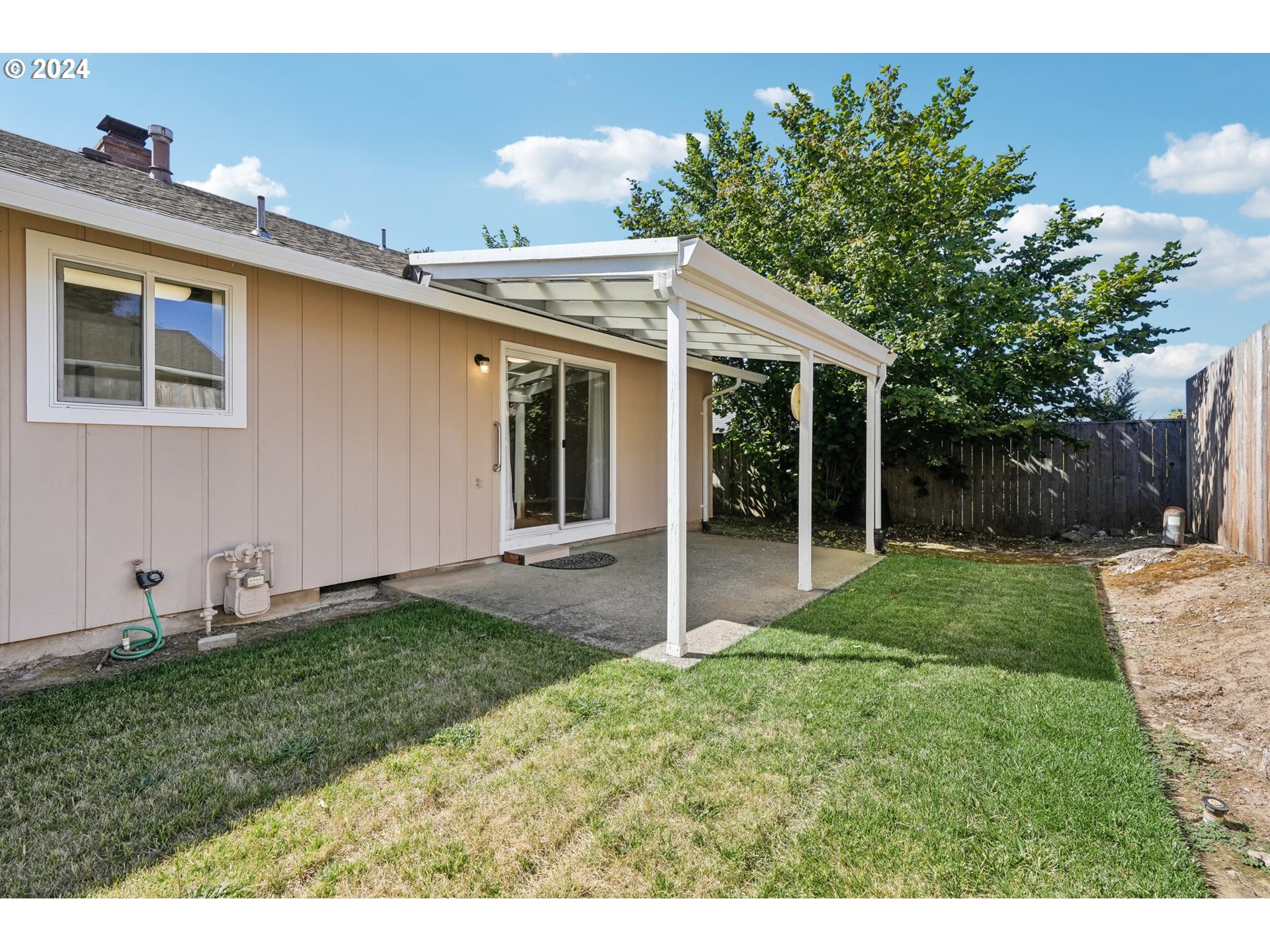 8670 SW COMANCHE WAY