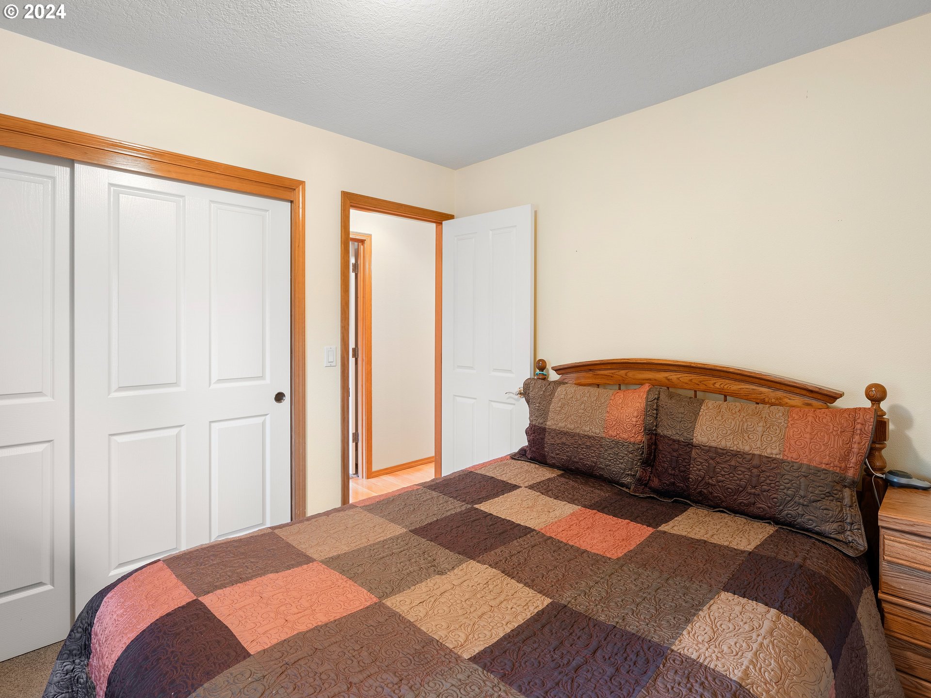 2013 NE 228TH CT