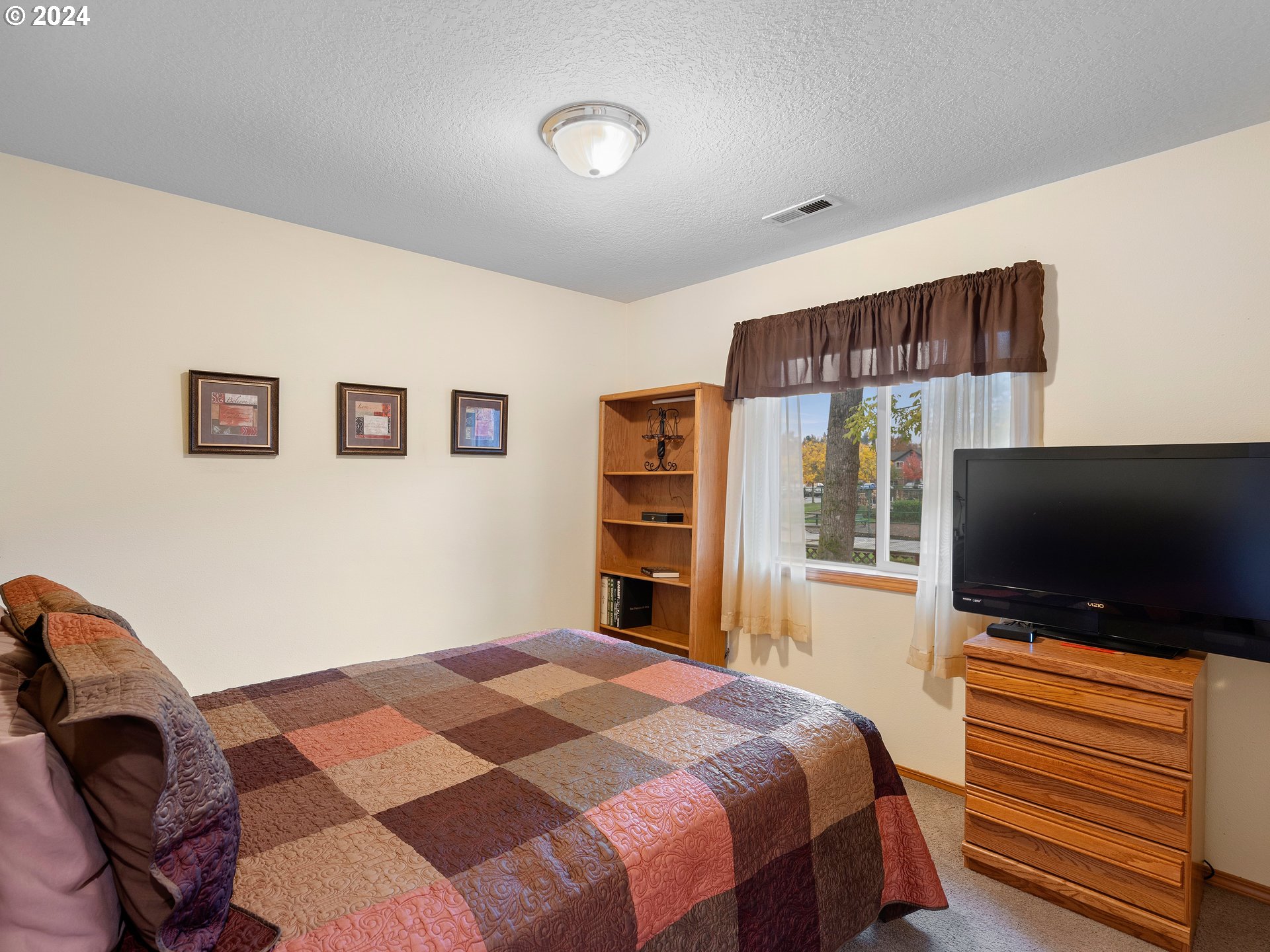 2013 NE 228TH CT