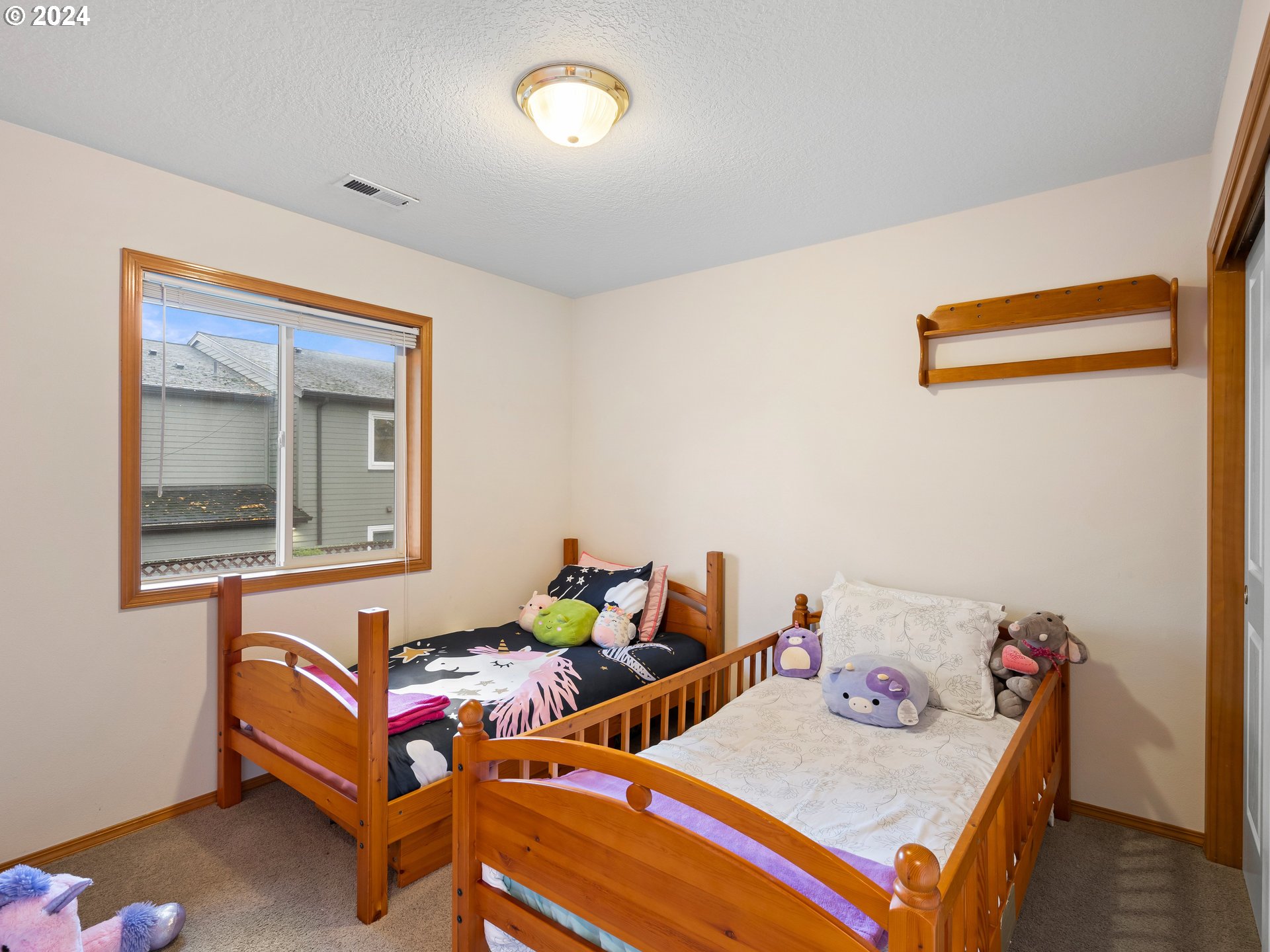 2013 NE 228TH CT