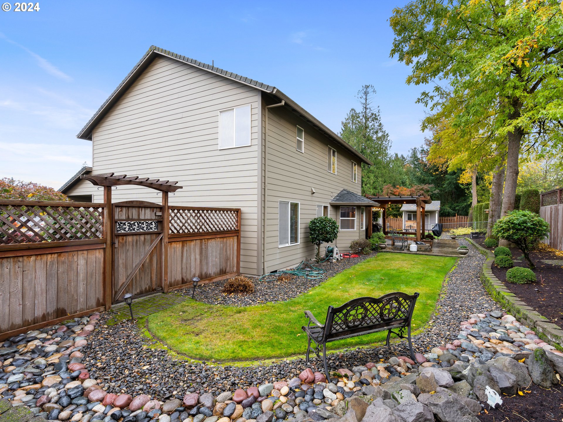 2013 NE 228TH CT
