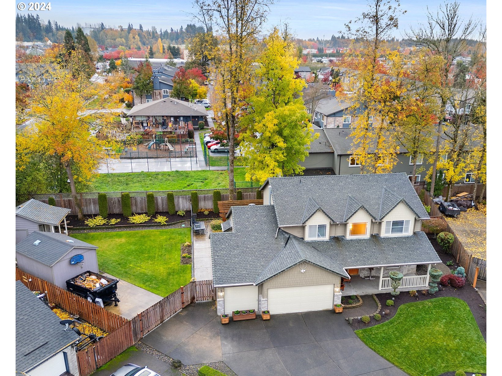 2013 NE 228TH CT