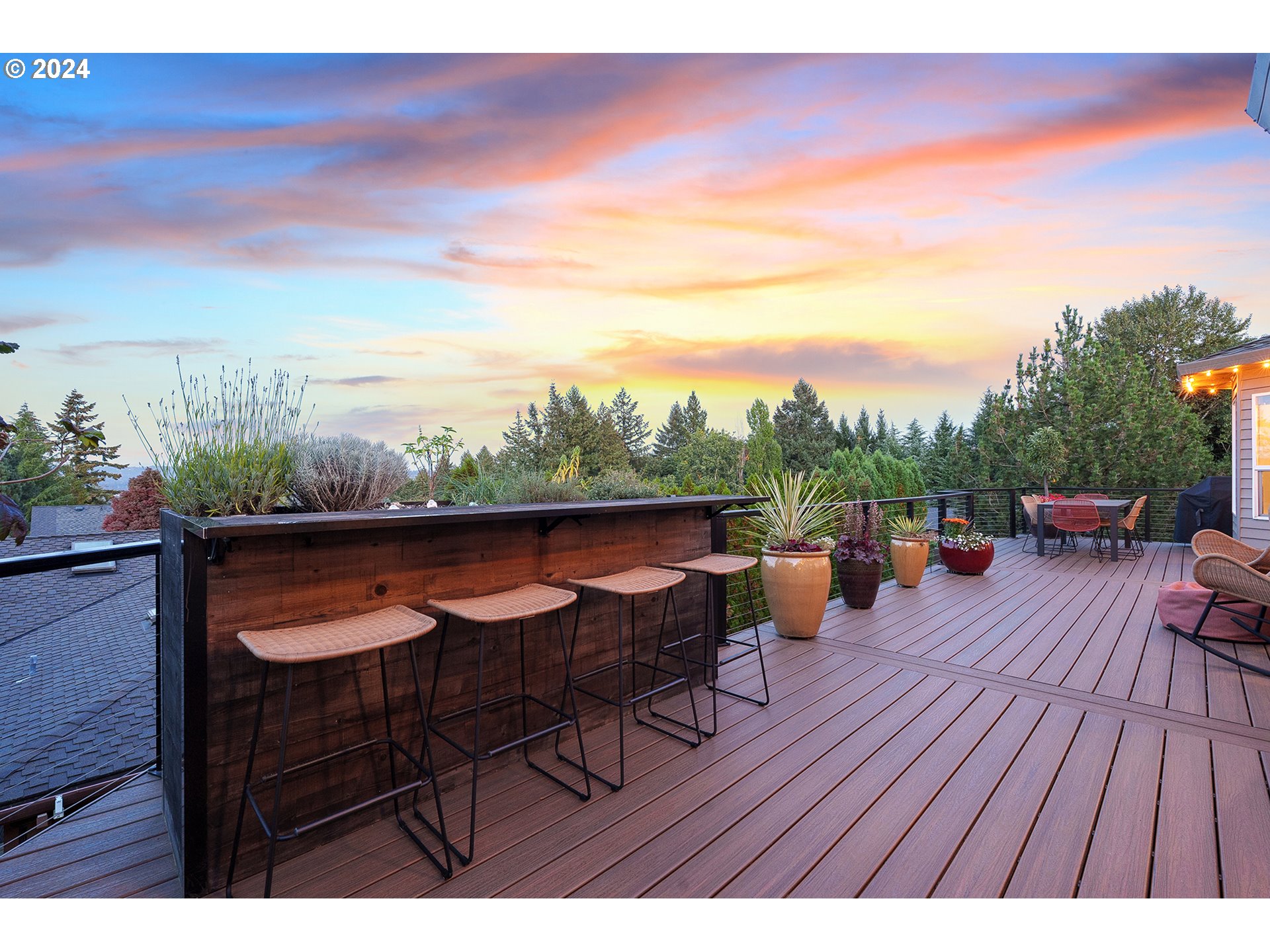13995 SW MISTLETOE DR