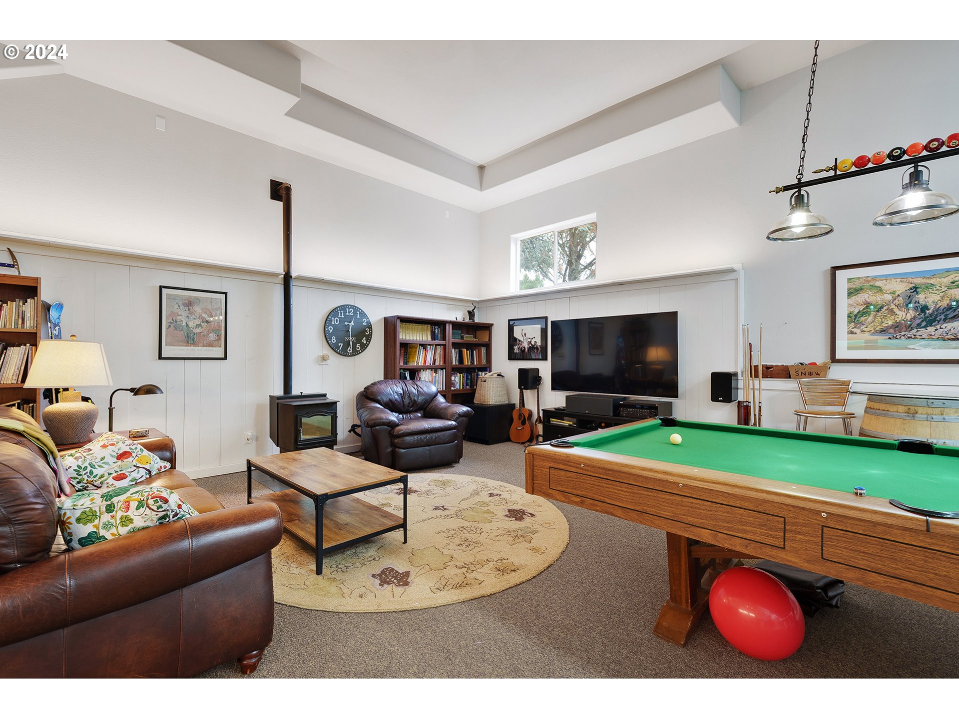 13995 SW MISTLETOE DR