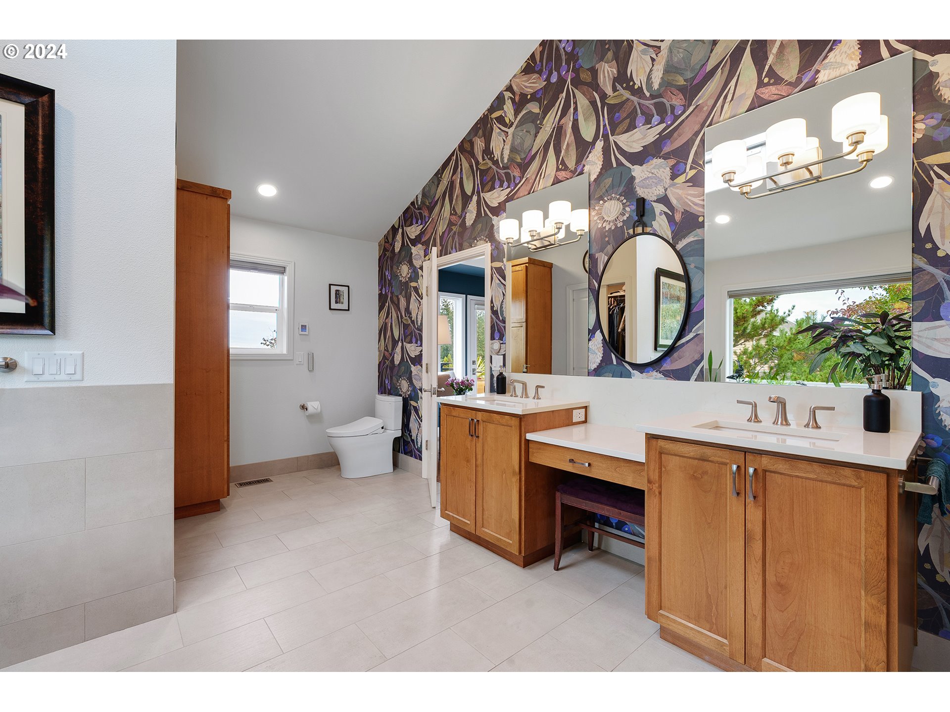 13995 SW MISTLETOE DR