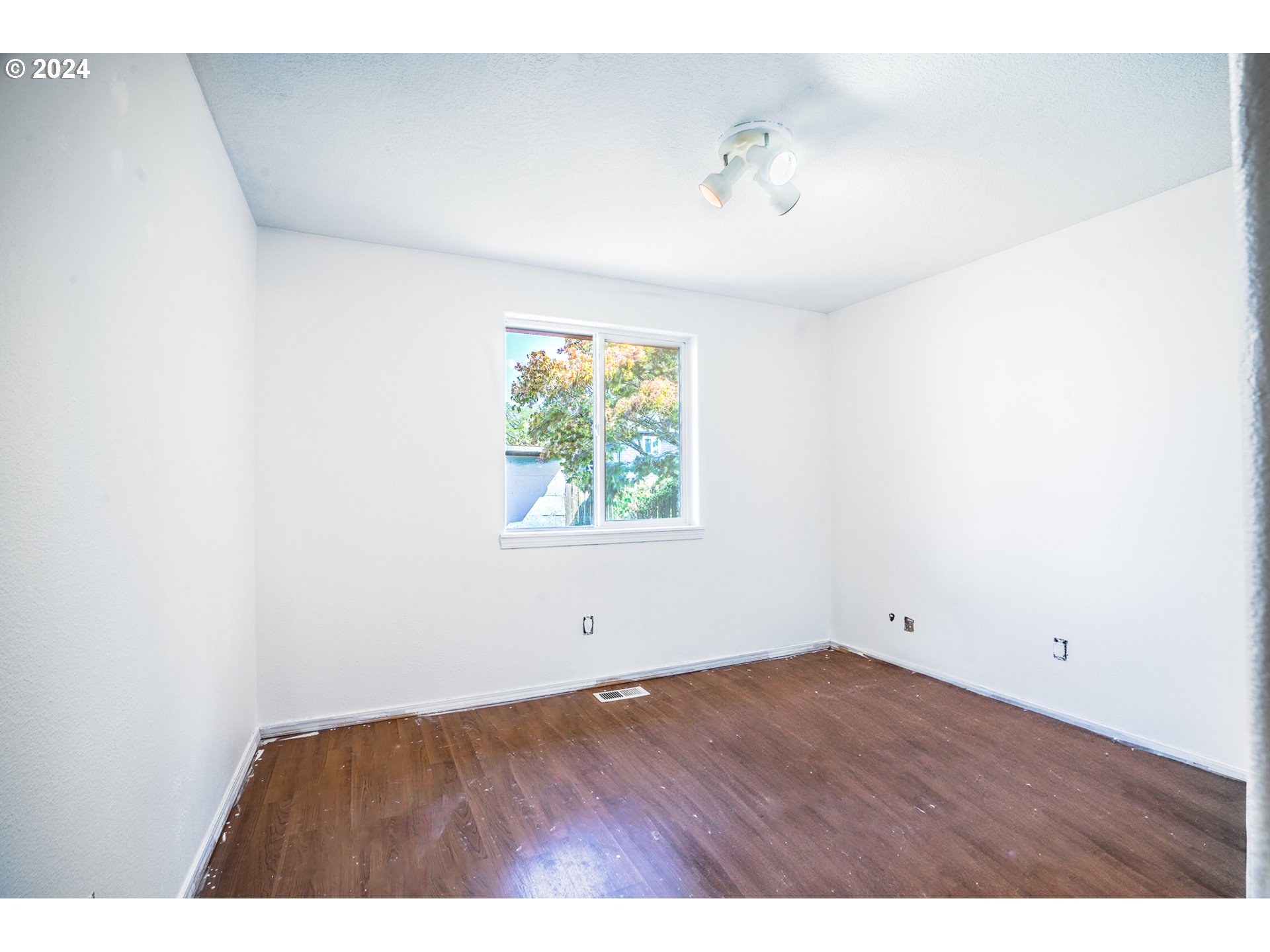 344 S 13TH ST, St. Helens