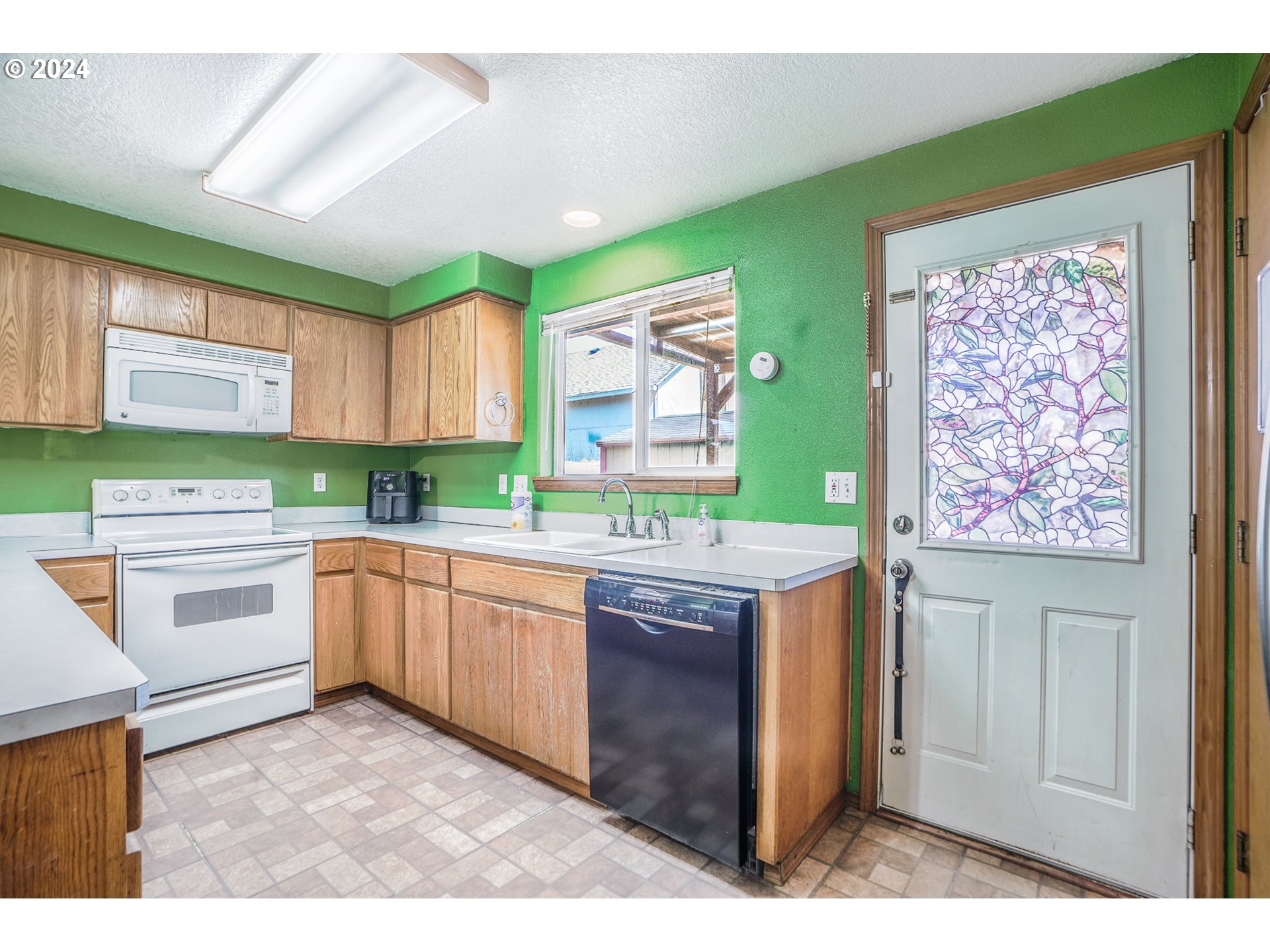 344 S 13TH ST, St. Helens