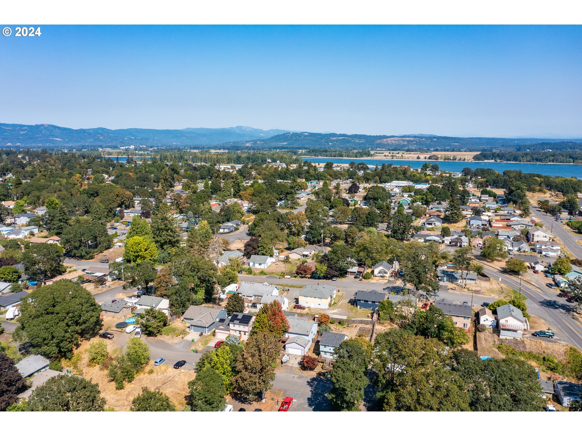 344 S 13TH ST, St. Helens