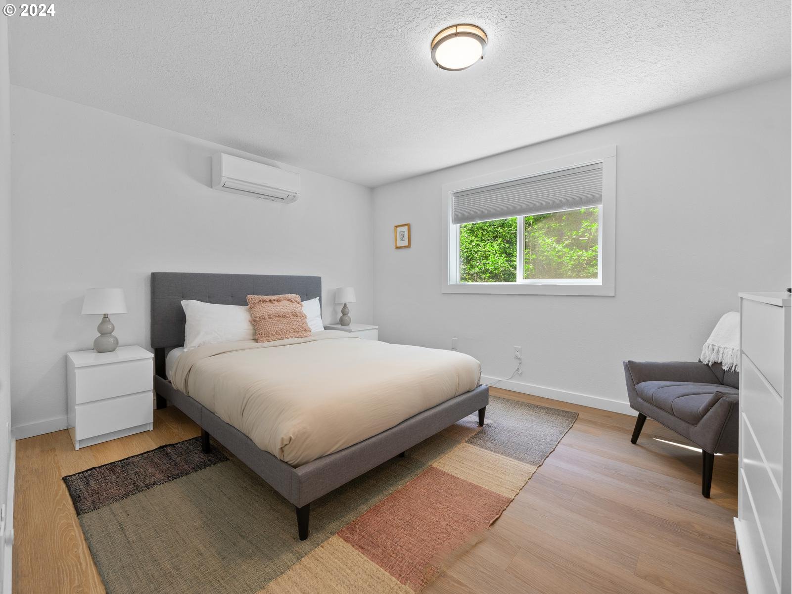 68690 E HUNCHBACK CT