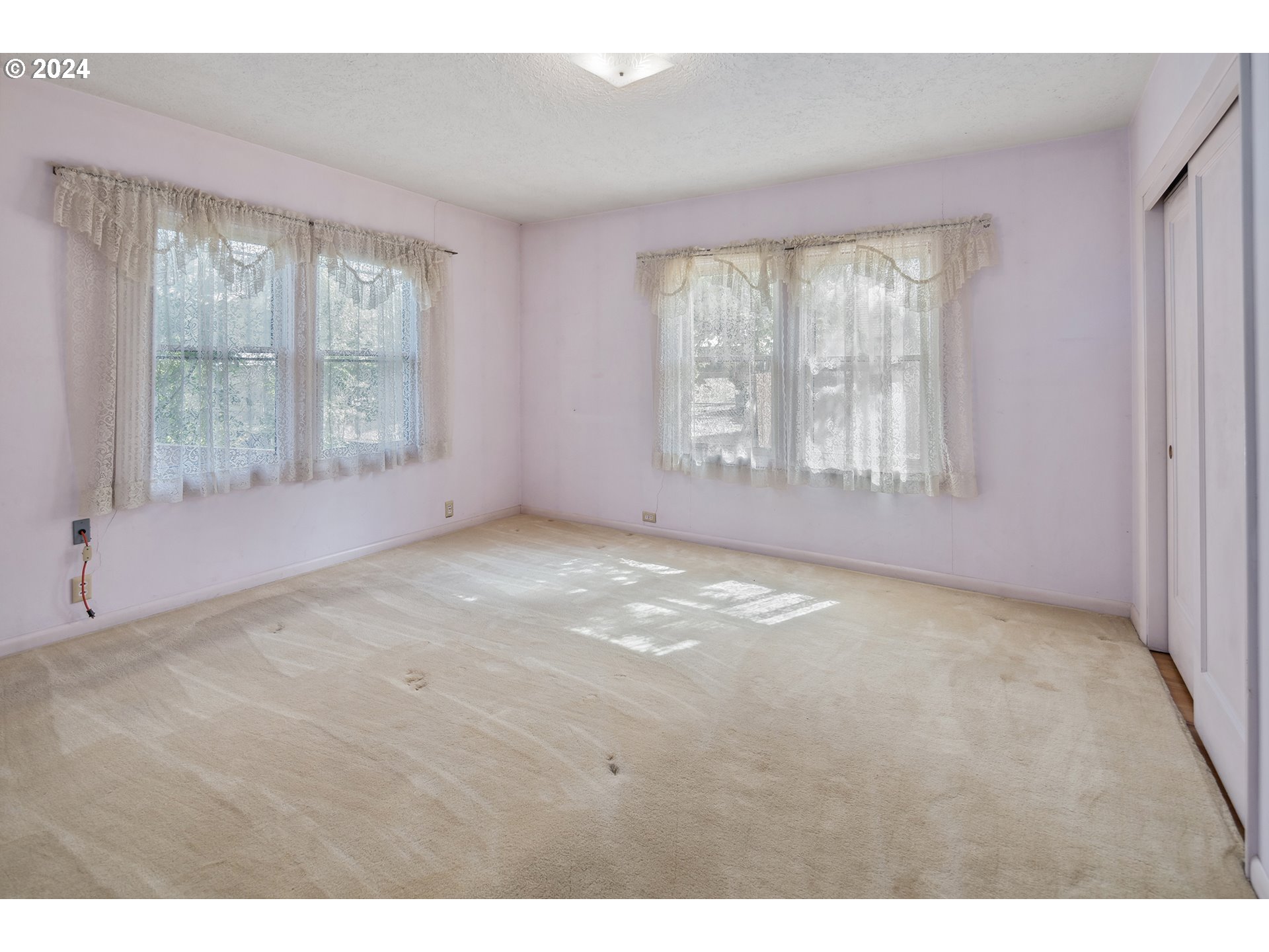 5857 SW GARDEN HOME RD