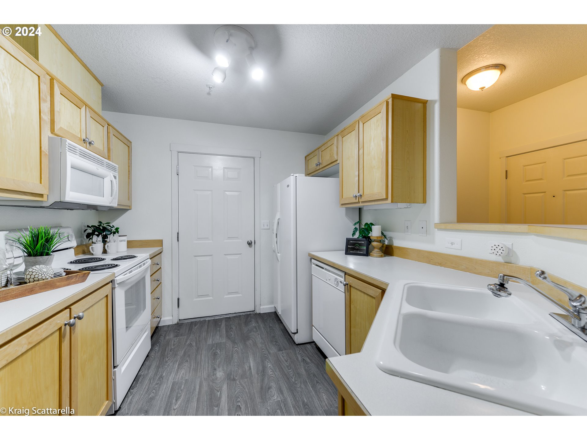 14735 SW SANDHILL LOOP 101