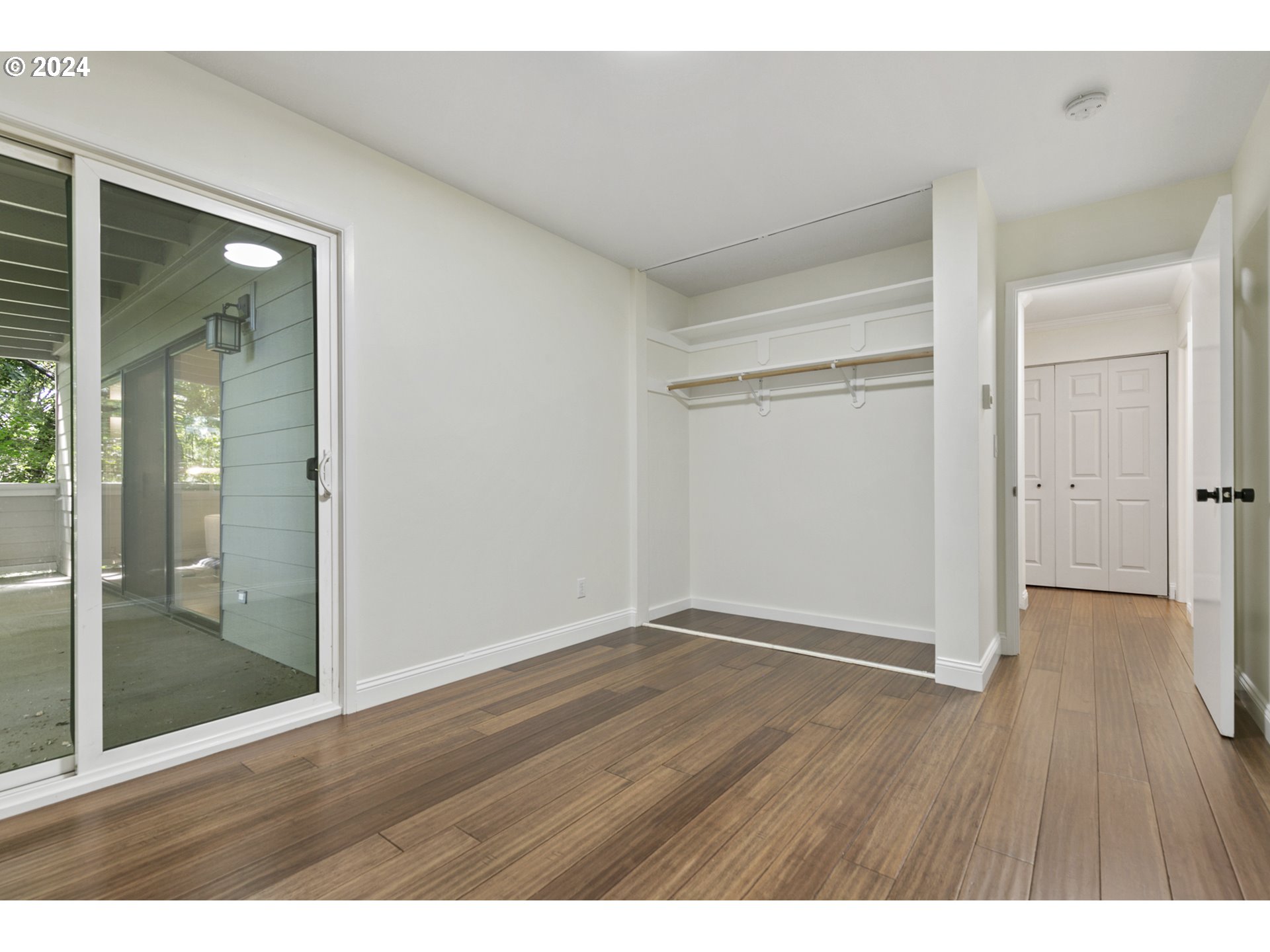 1500 SW SKYLINE BLVD 11