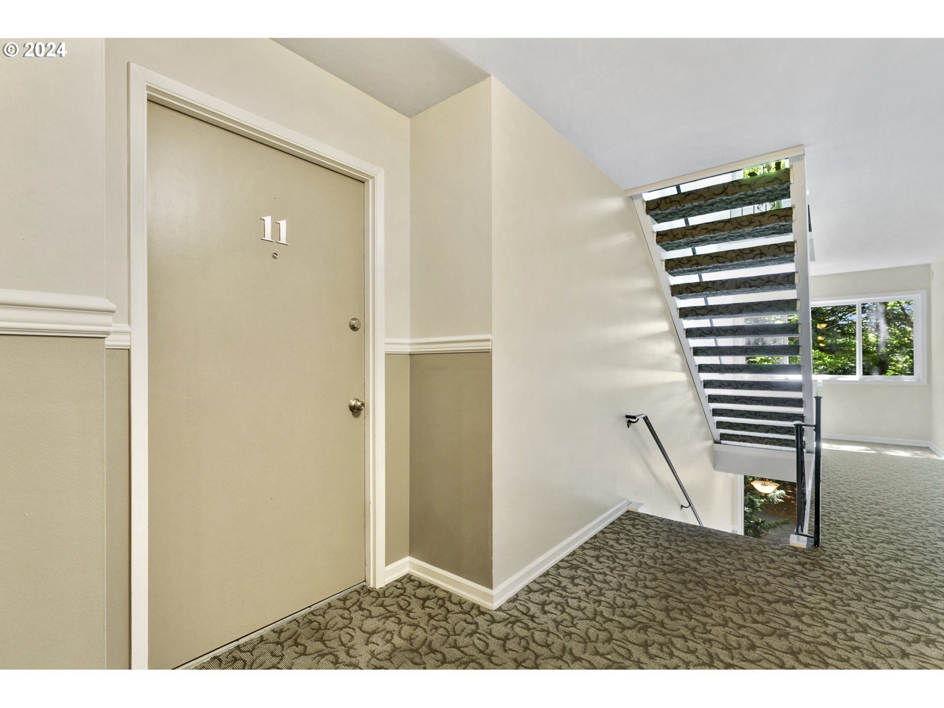 1500 SW SKYLINE BLVD 11