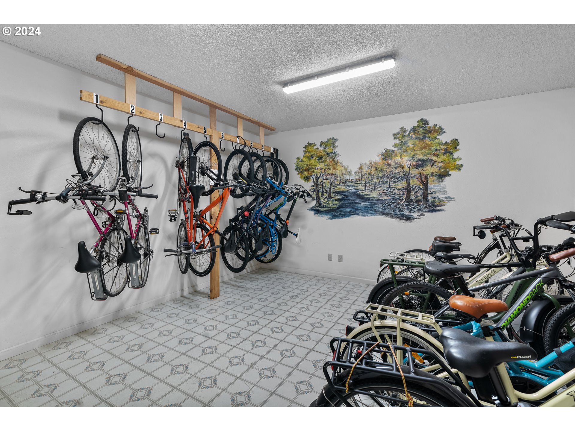 45 EAGLE CREST DR 207