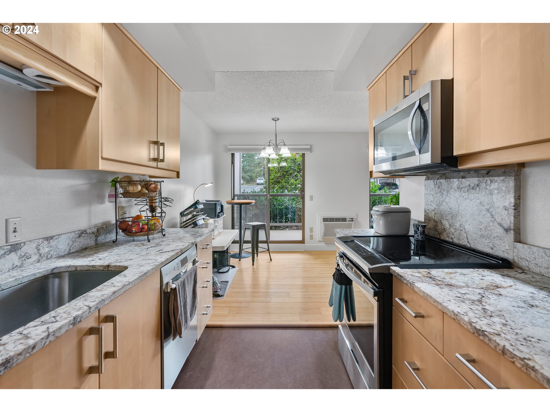 45 EAGLE CREST DR 207