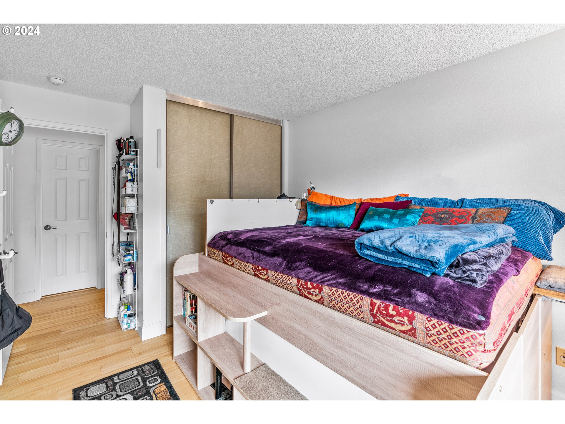 45 EAGLE CREST DR 207