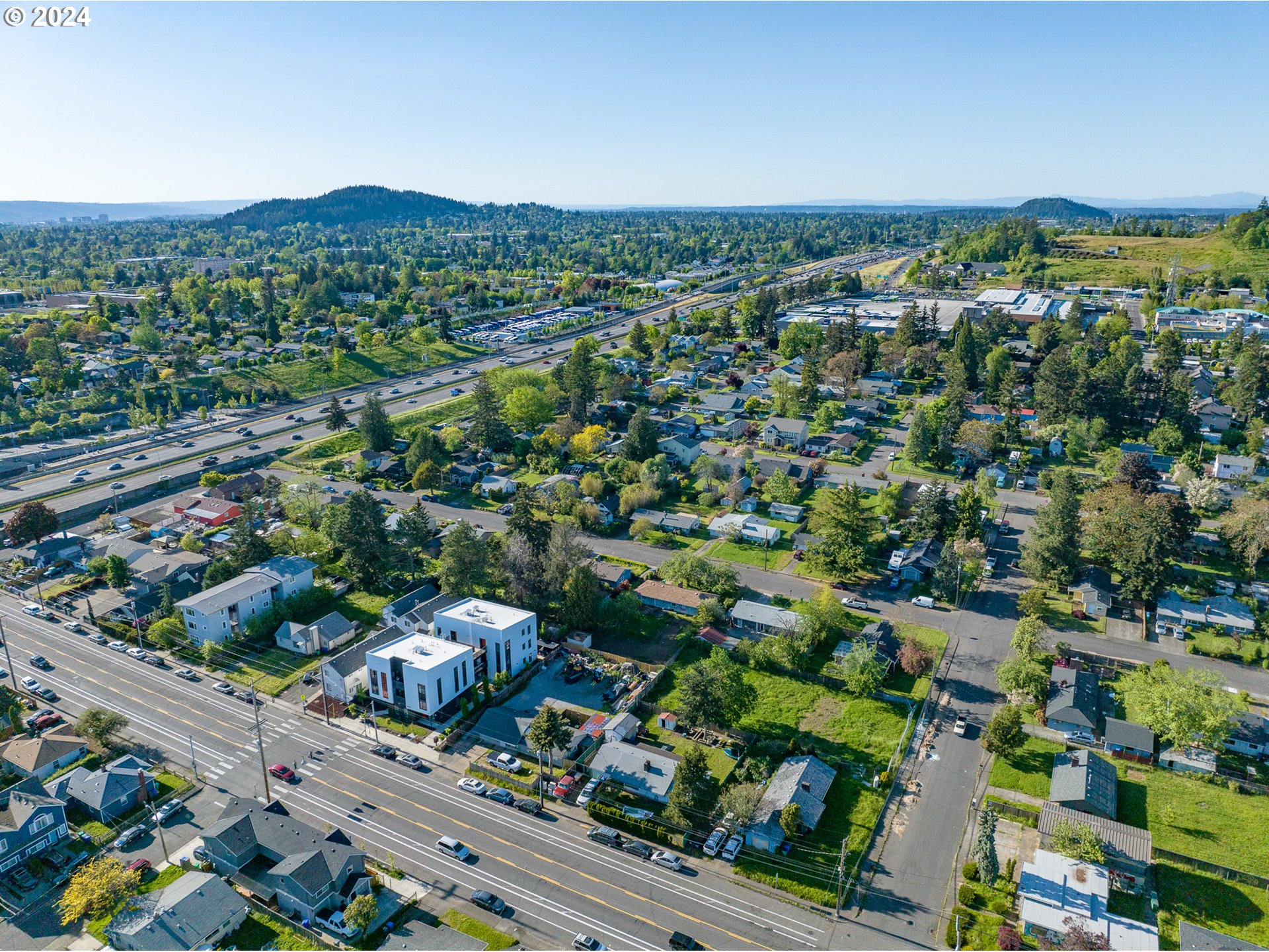 9918 SE HOLGATE BLVD