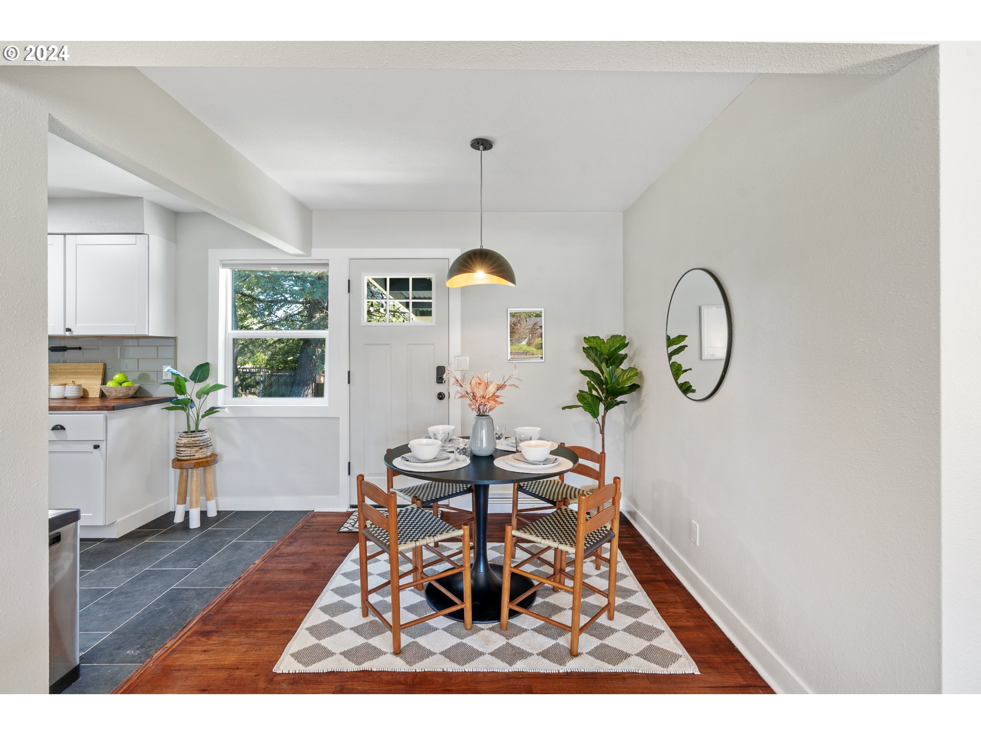 9918 SE HOLGATE BLVD