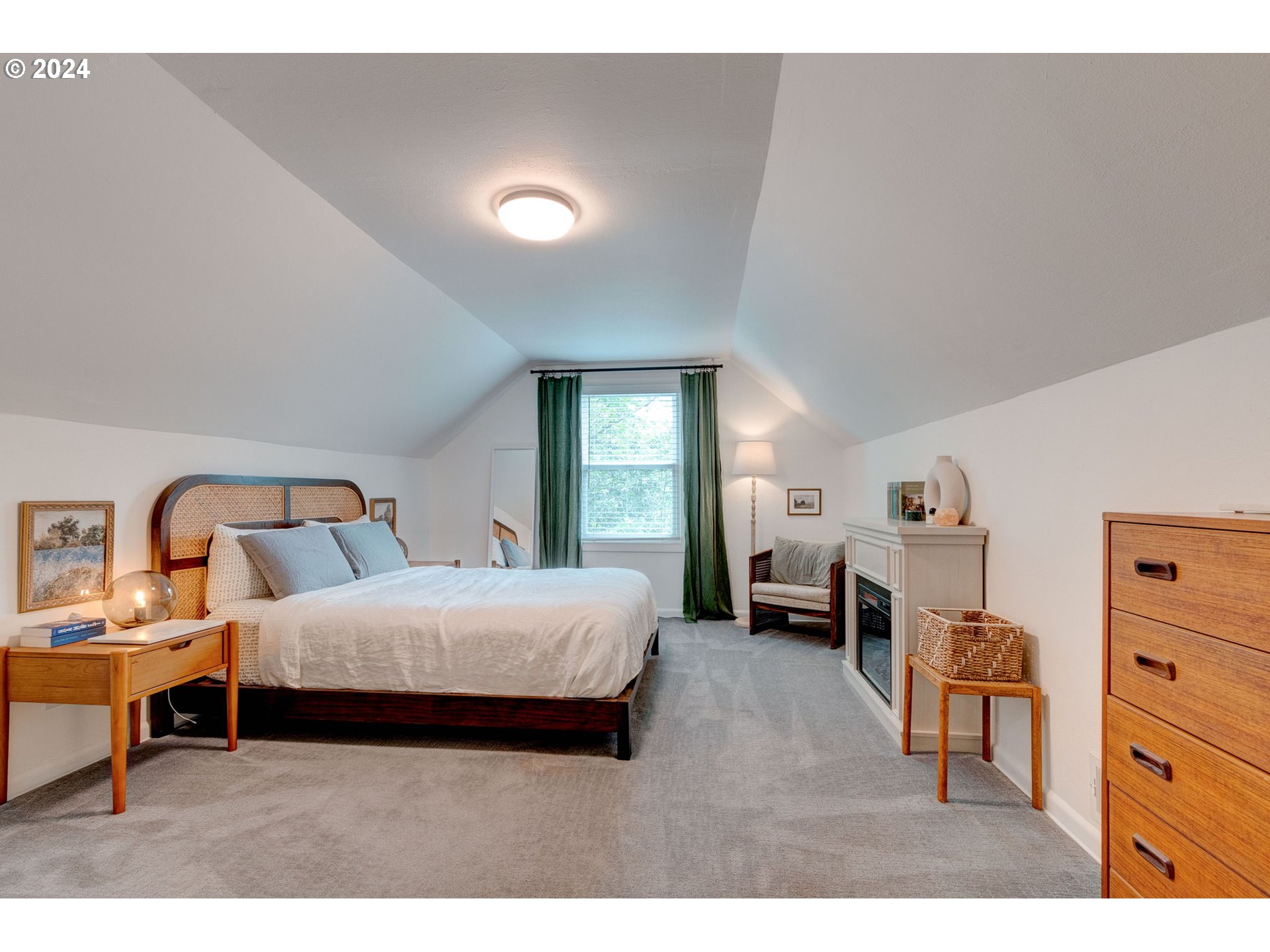 810 McGilchrist ST SE