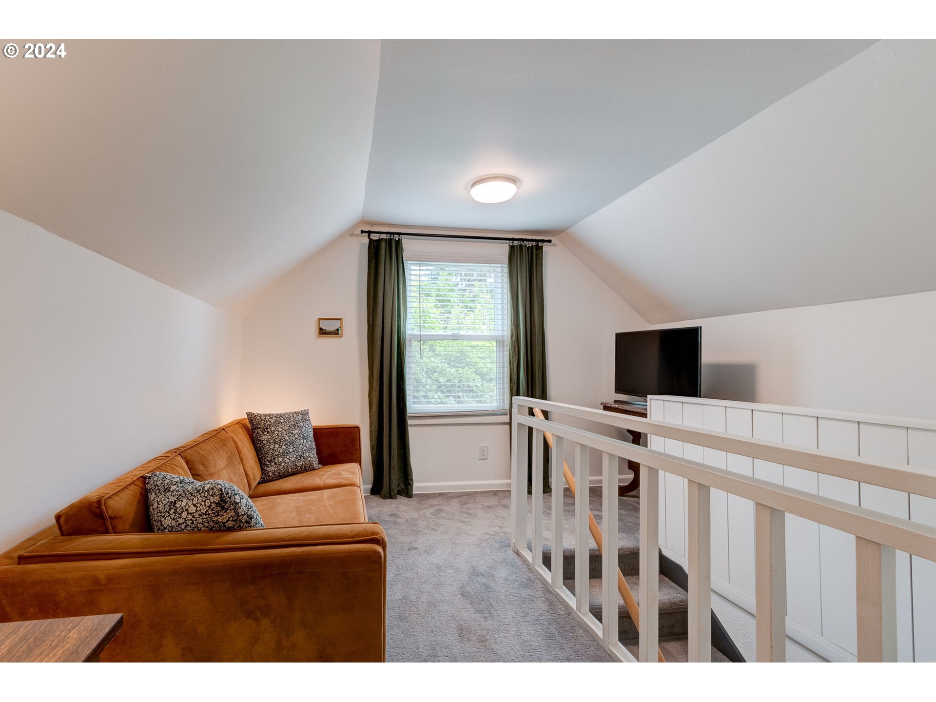 810 McGilchrist ST SE