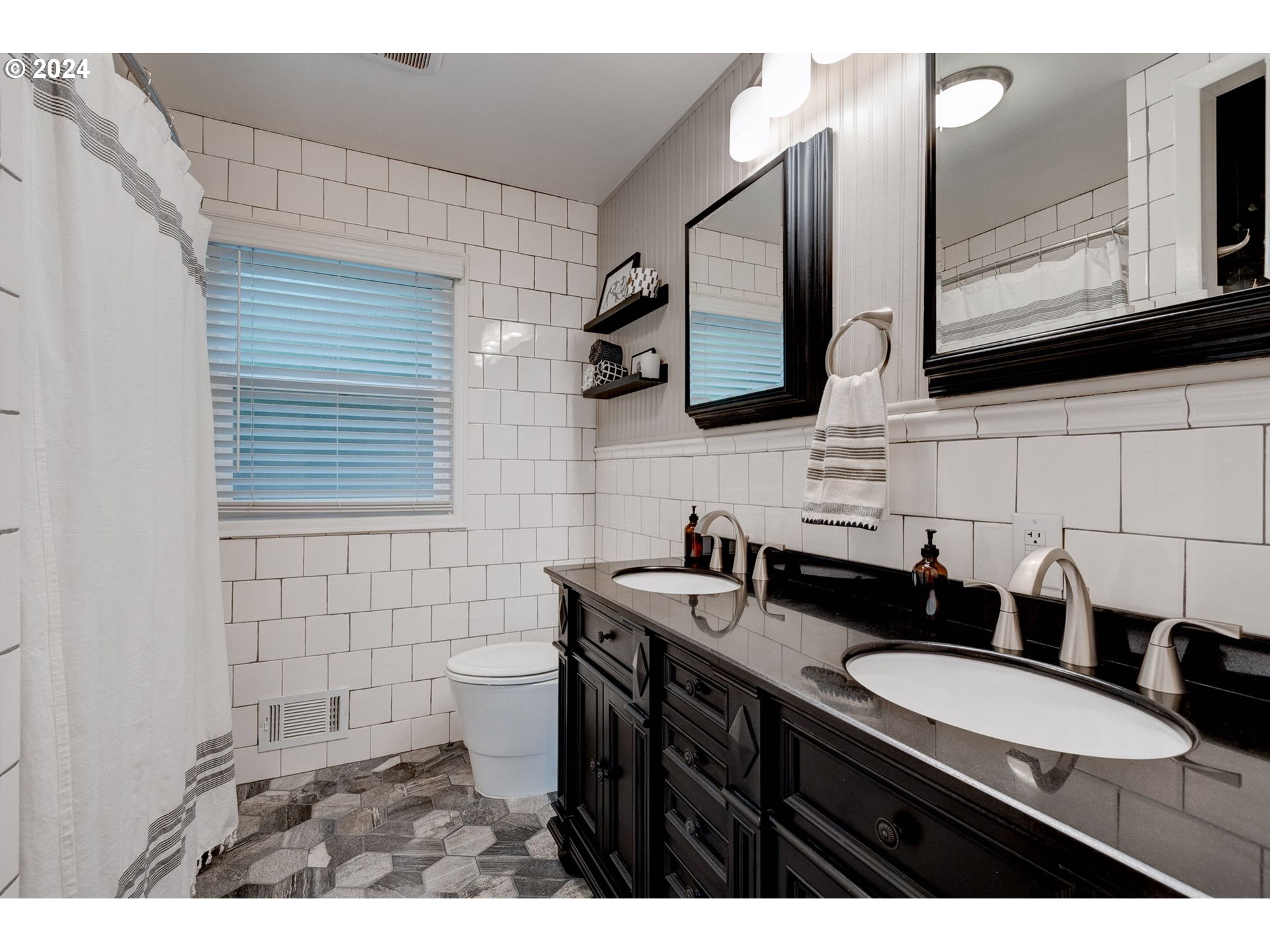 810 McGilchrist ST SE