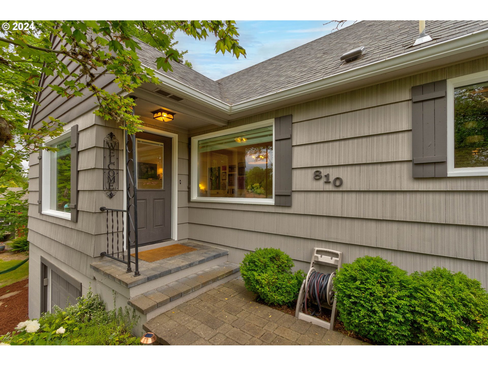 810 McGilchrist ST SE