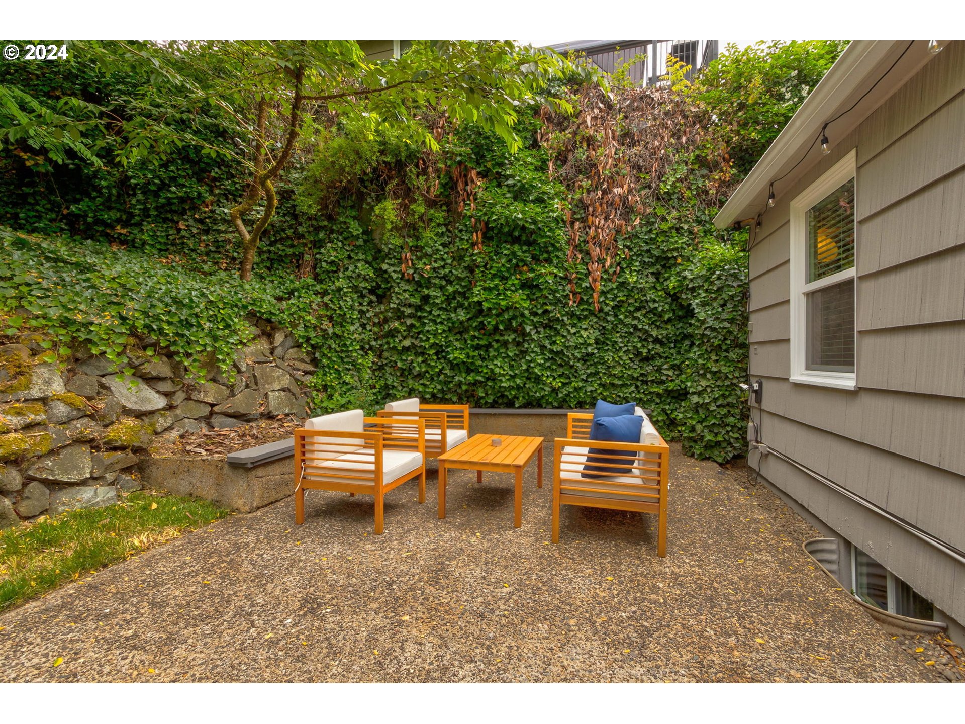 810 McGilchrist ST SE