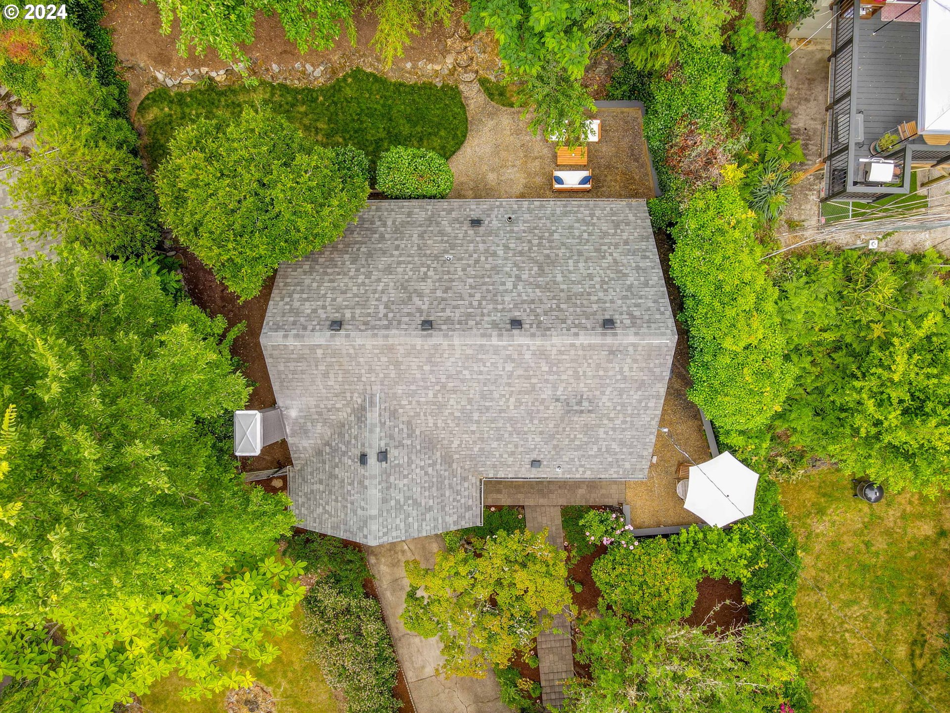 810 McGilchrist ST SE