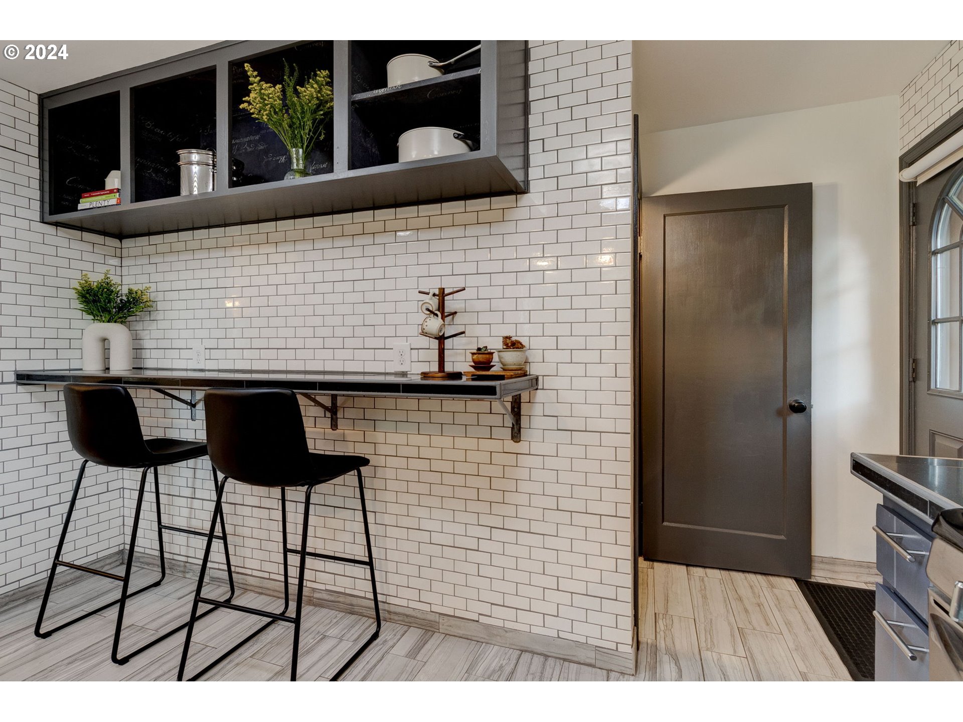 810 McGilchrist ST SE