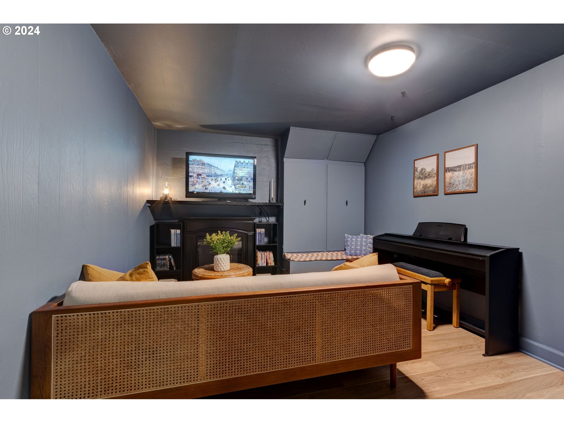 810 McGilchrist ST SE