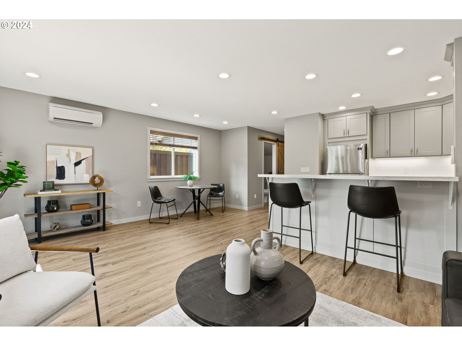 19105 19107 SE OATFIELD RD